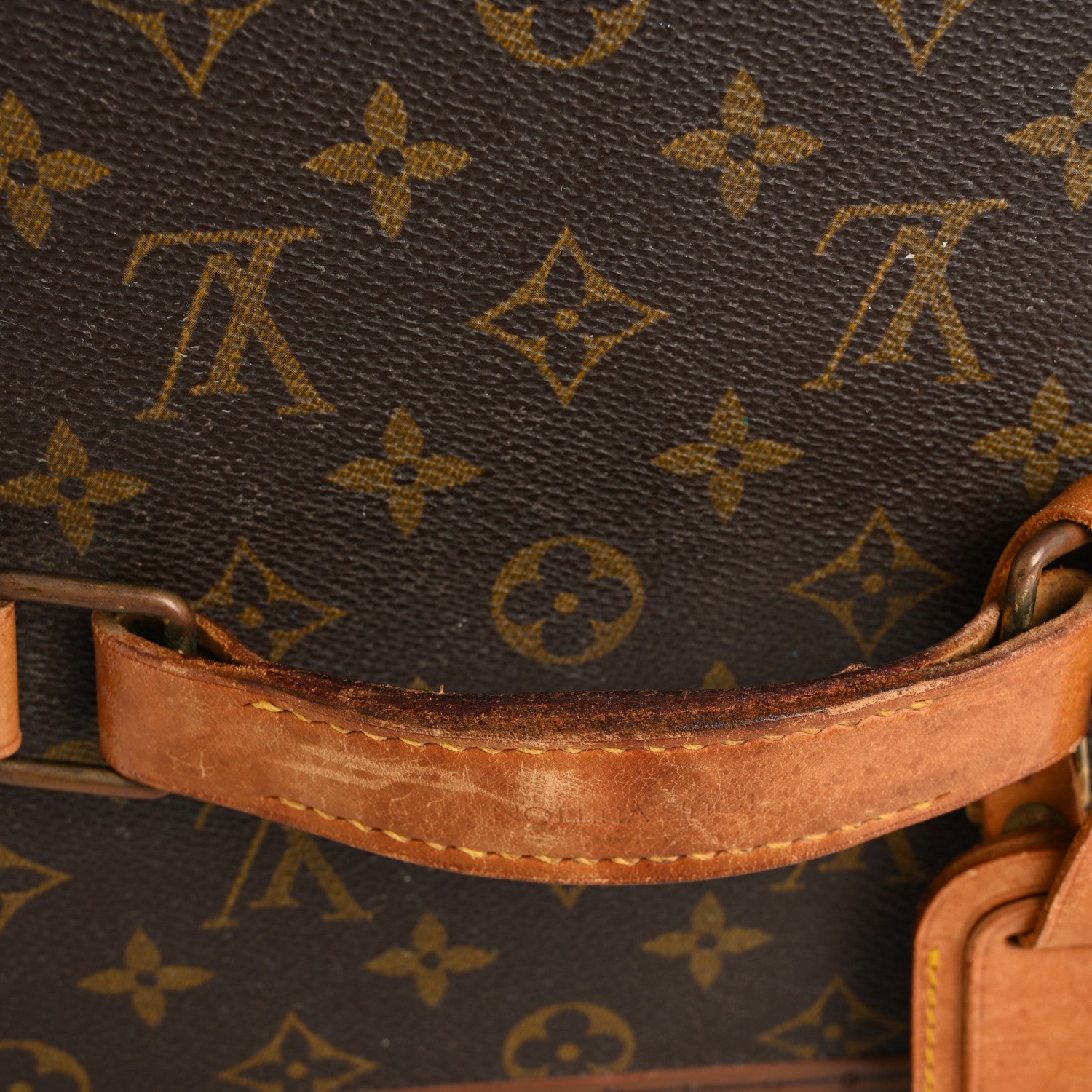 Louis Vuitton Monogram Boite Pharmacie Toiletry Case 17 of 20