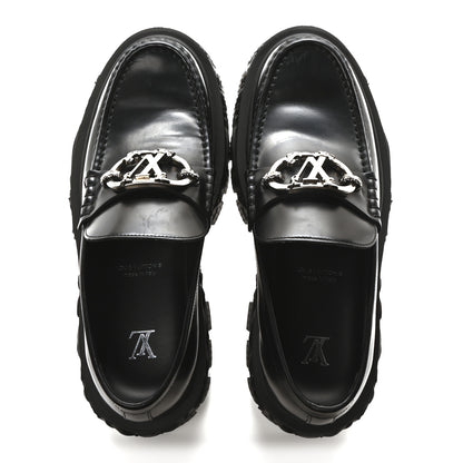 Louis Vuitton Calfskin Baroque Mens LV Loafers 9 Black 2 of 9