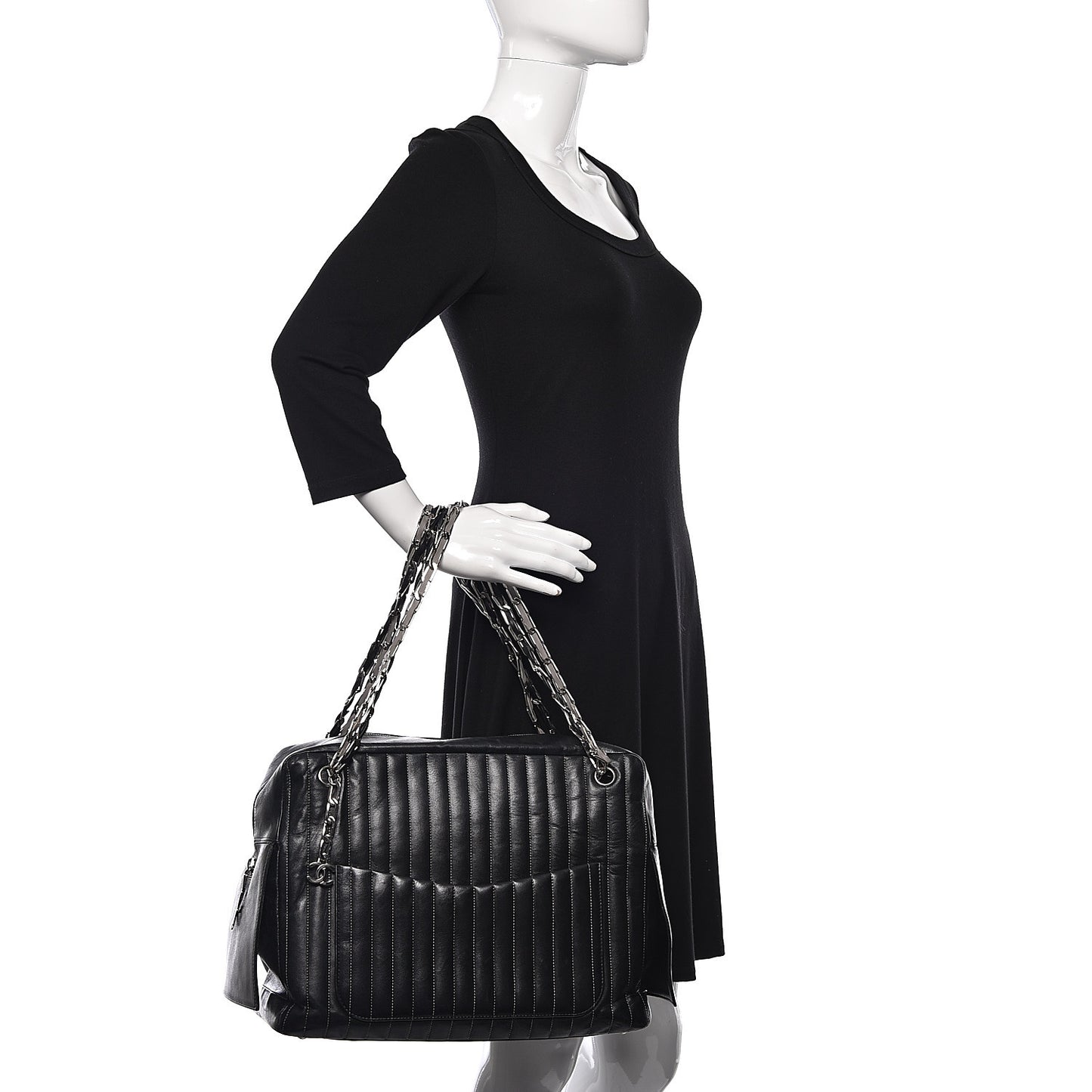 Lambskin Vertical Quilted Mademoiselle Camera Case Black