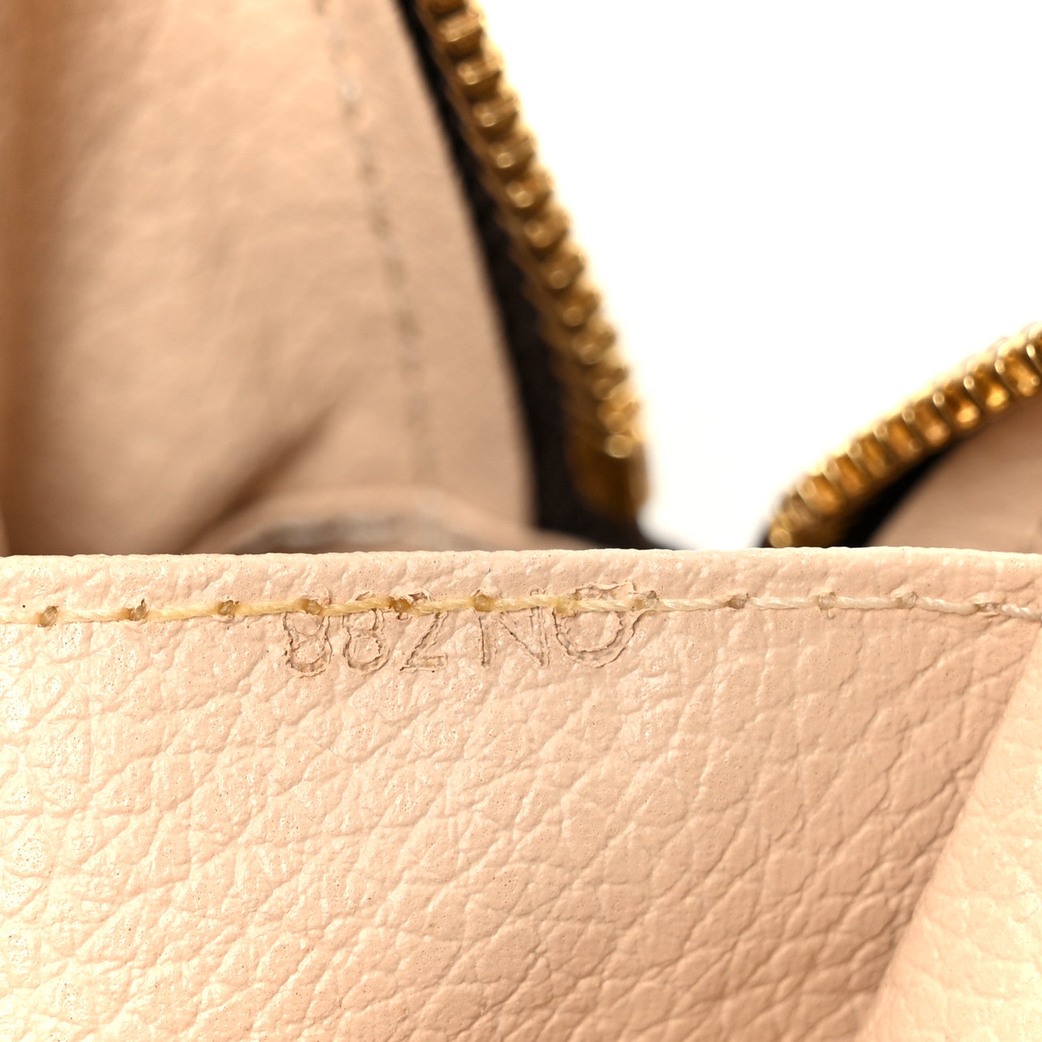 Louis Vuitton Monogram Trousse Toilette 28 7 of 8