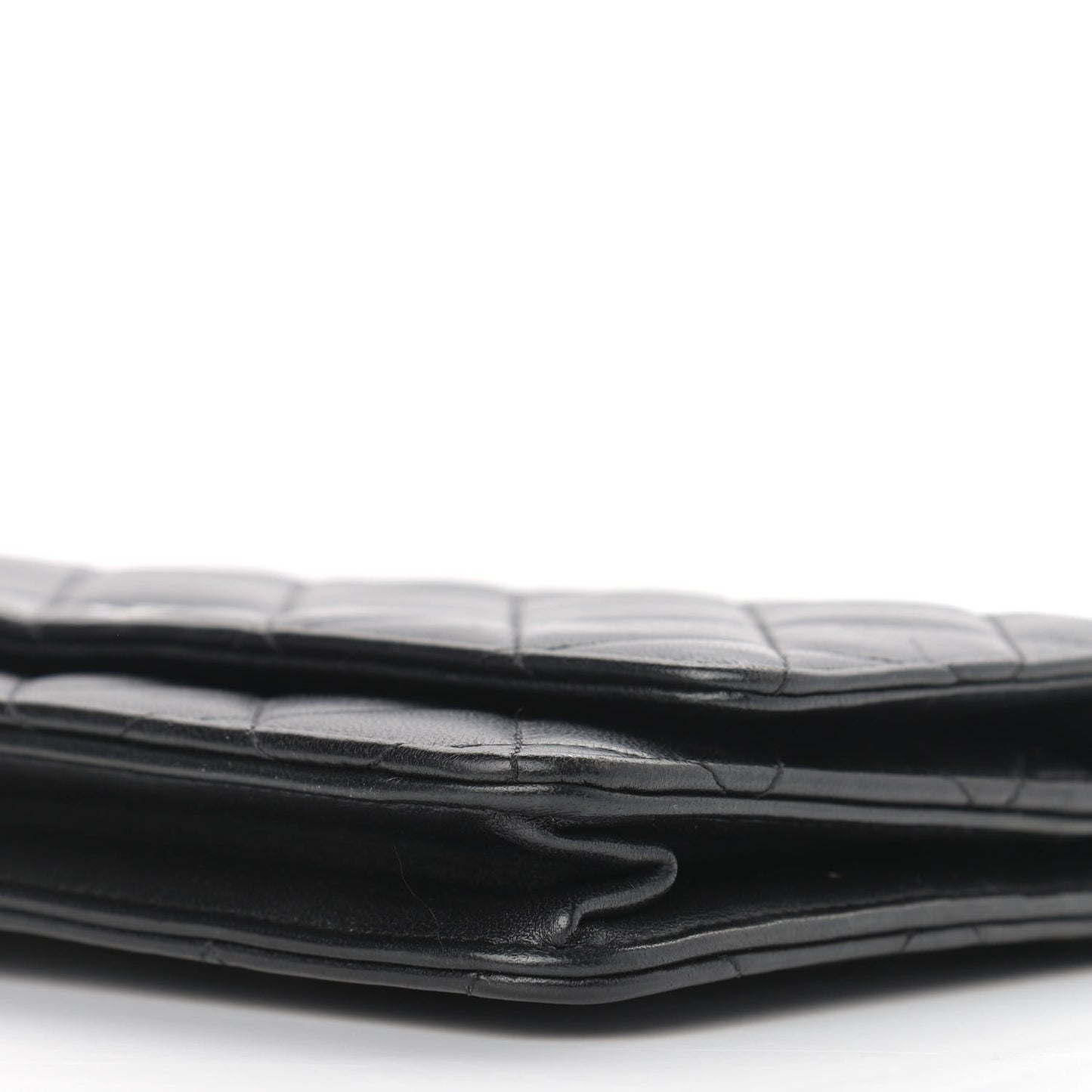 Lambskin Quilted Wallet On Chain WOC Black