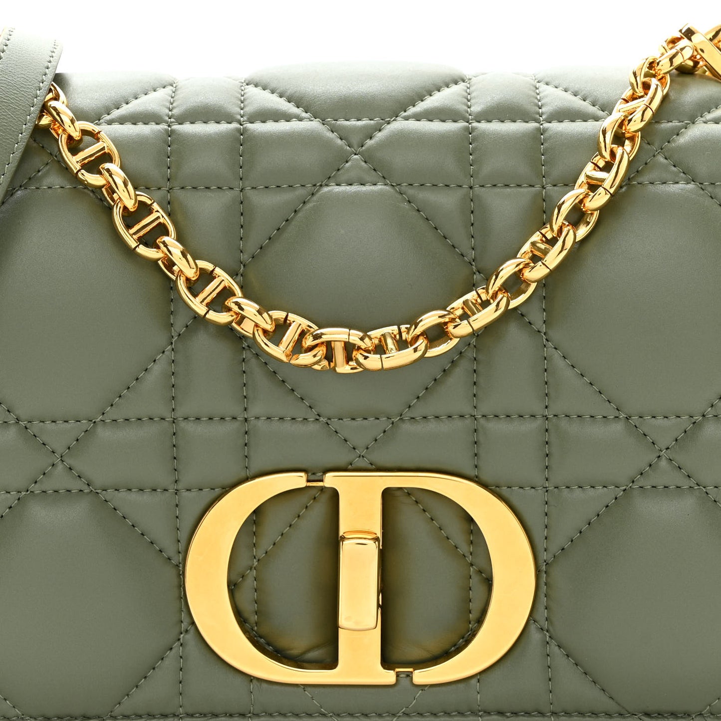 Calfskin Macrocannage Medium Caro Bag Cedar Green