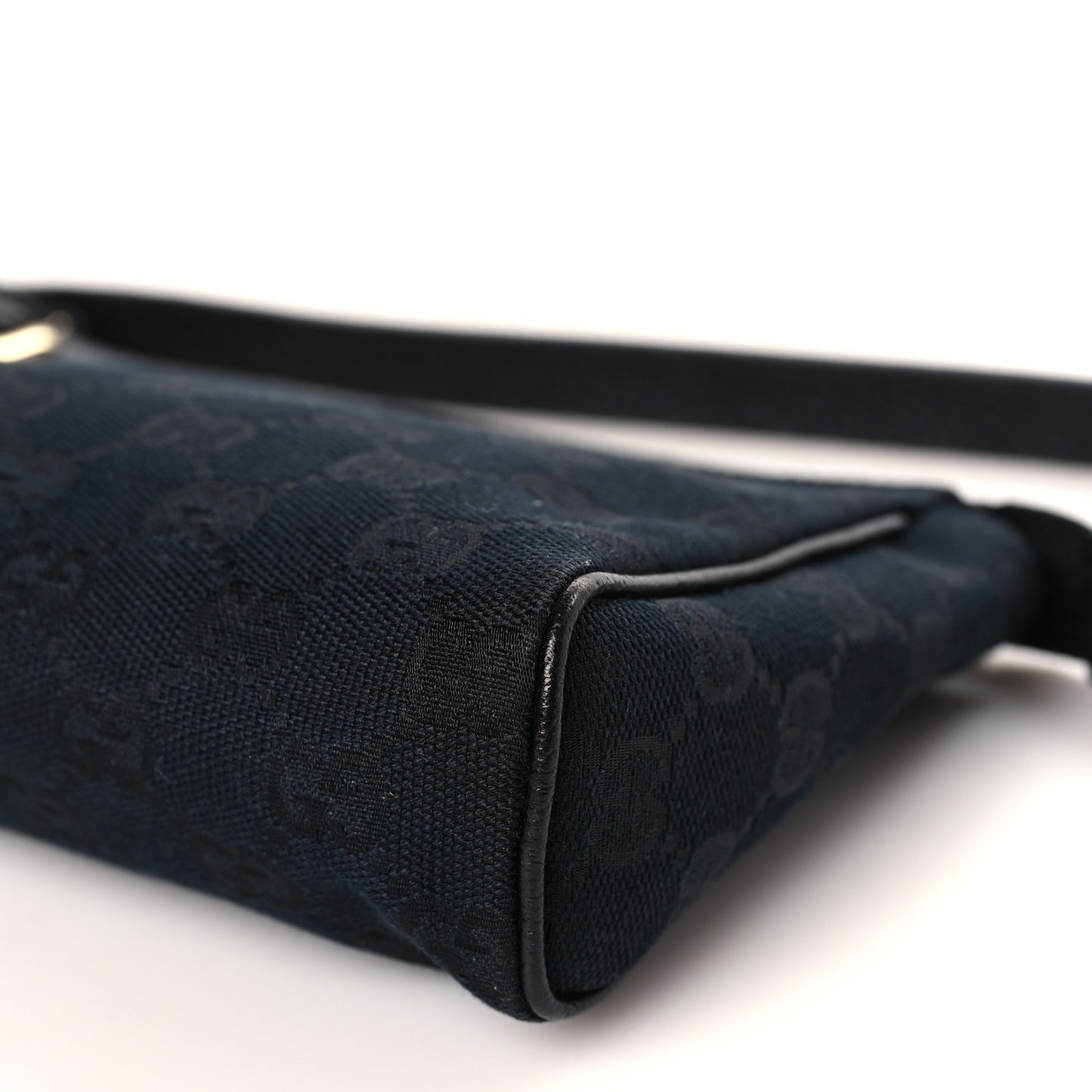 Monogram D Ring Cosmetic Case Black