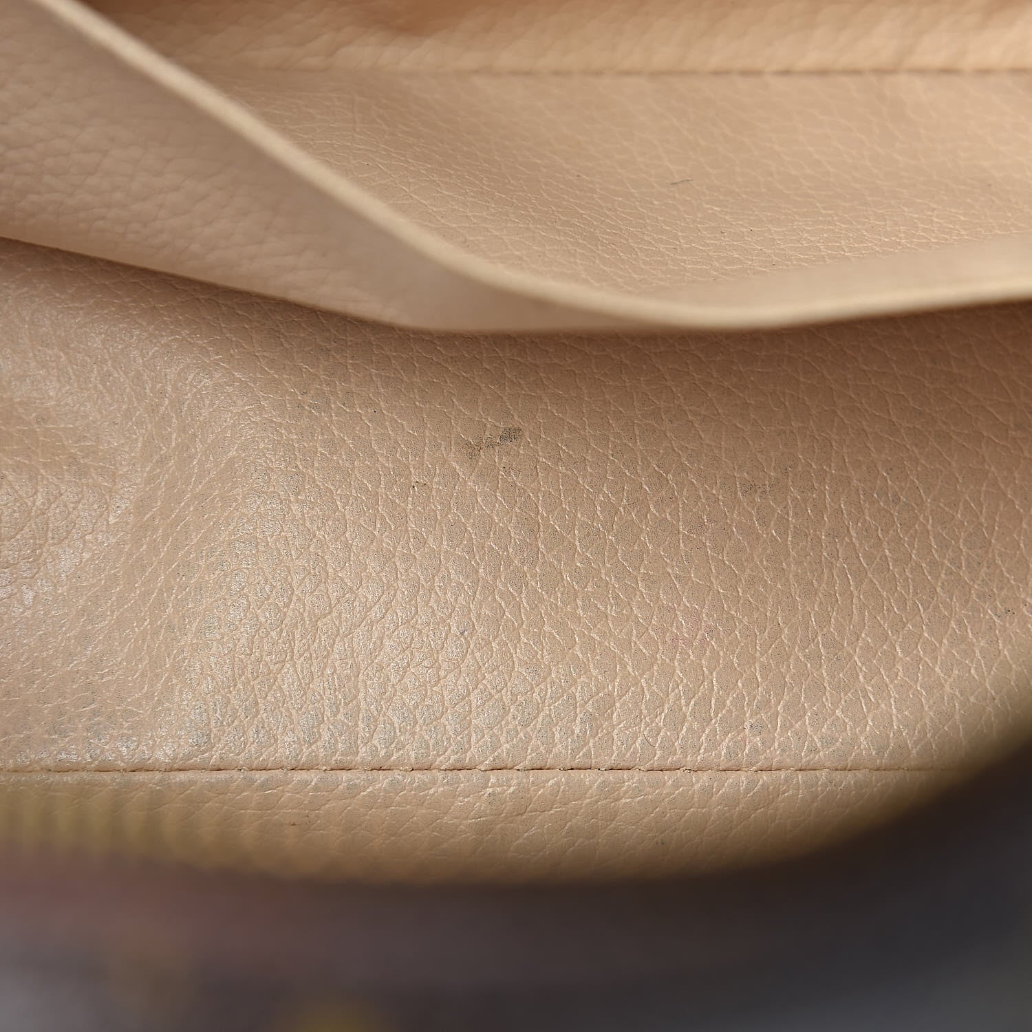 Louis Vuitton Monogram Trousse Toilette 28 9 of 13
