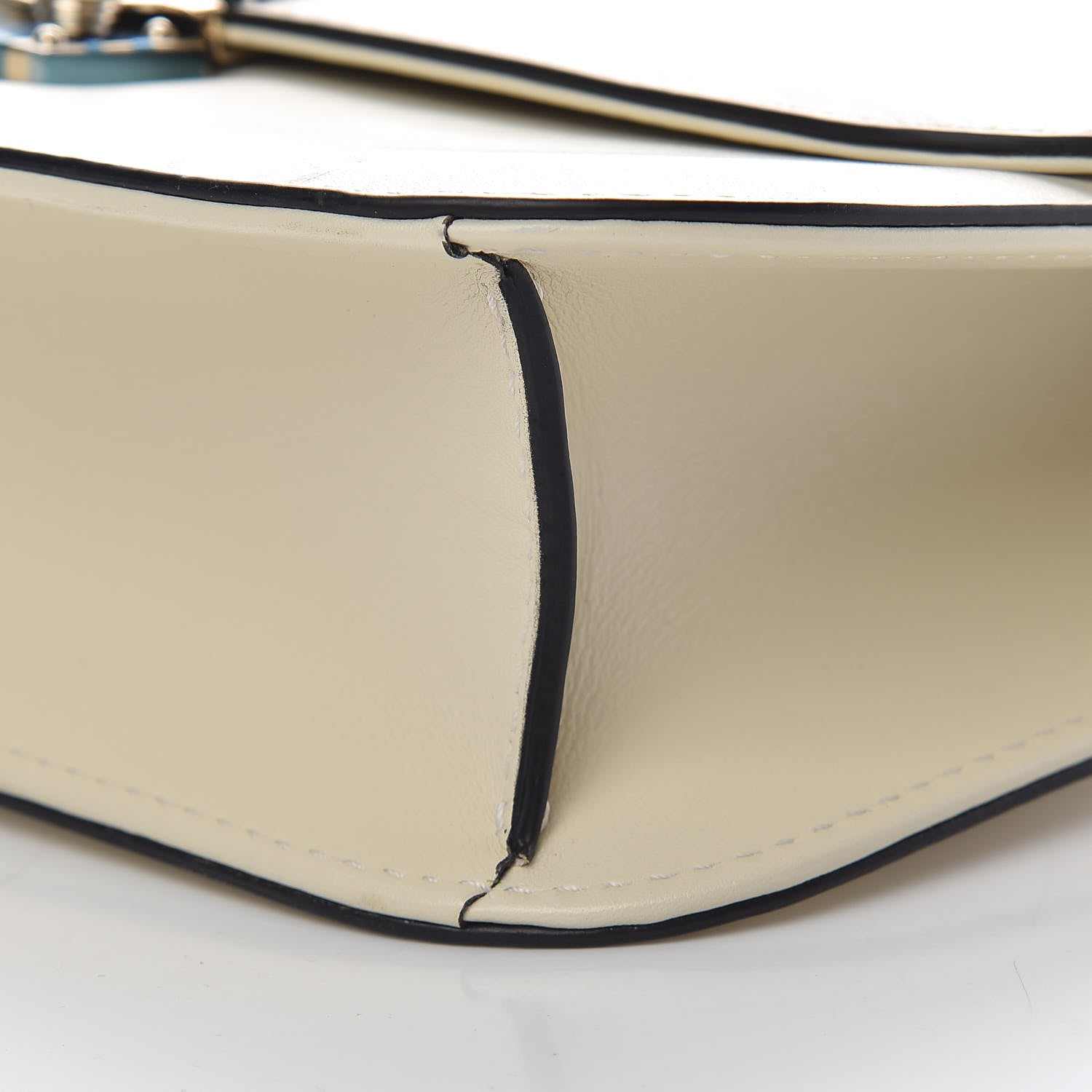 Valentino Garavani Vitello Medium Glam Lock Rockstud Flap Light Ivory 9 of 12