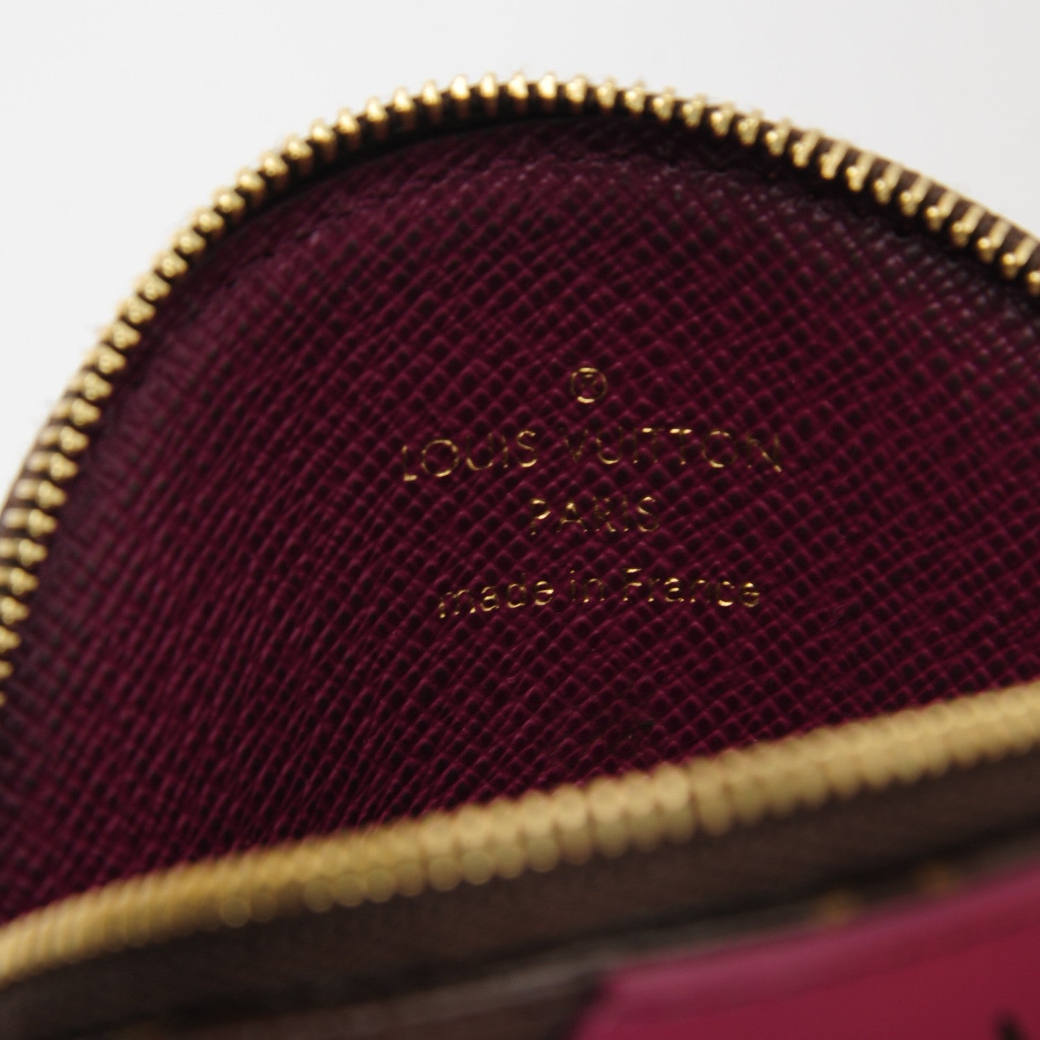 Louis Vuitton Monogram Totem Round Coin Purse Magenta 5 of 7