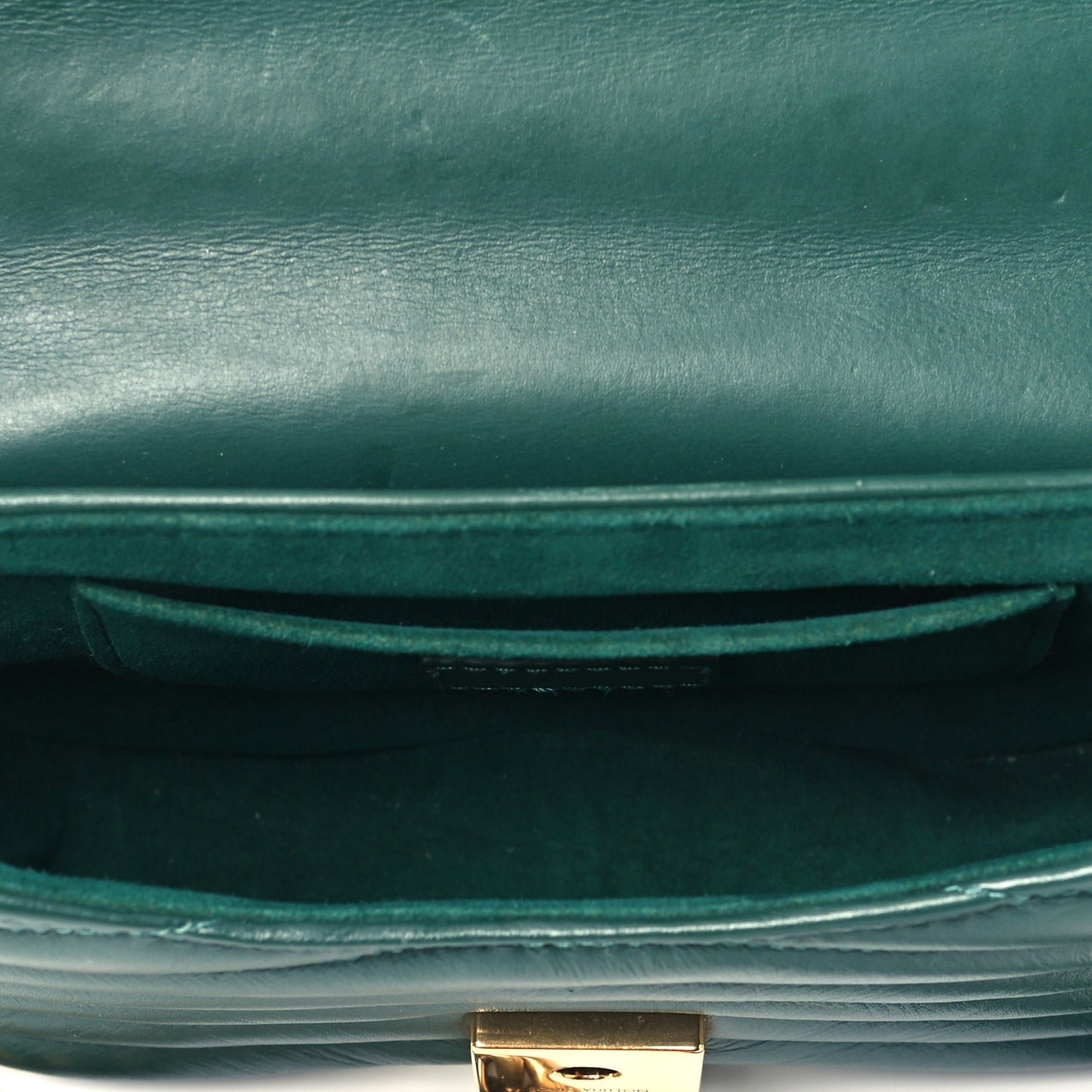 Calfskin New Wave Chain PM Emerald