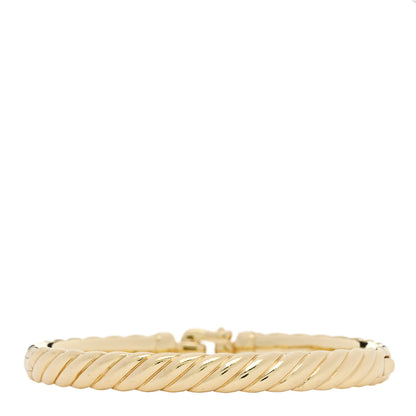David Yurman 18K Yellow Gold Diamond 6.2mm Sculpted Cable Buckle Bracelet 2 of 4