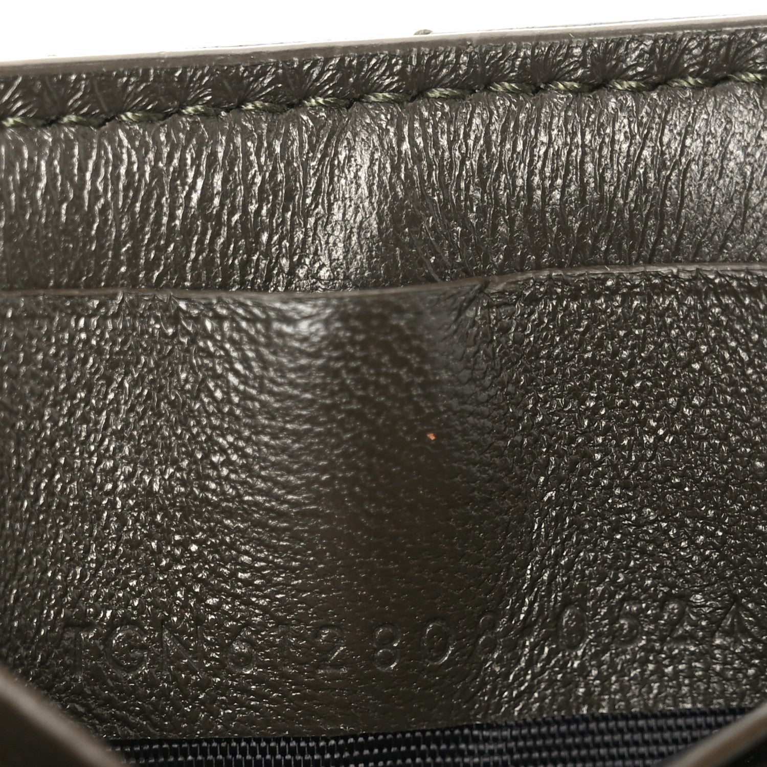 Saint Laurent Calfskin Matelasse Chevron Monogram Fragments Zippered Card Case Light Musk 7 of 8