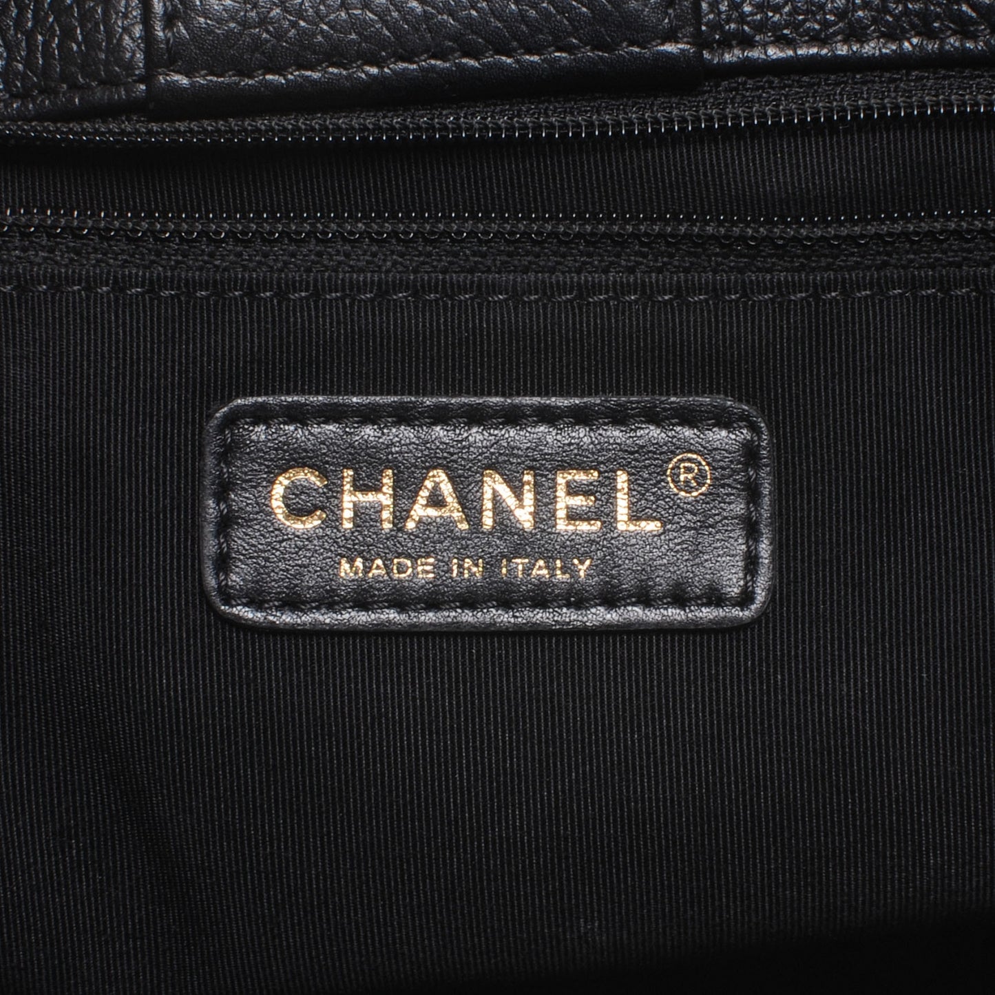 Calfskin Cerf Executive Shopper Tote Black
