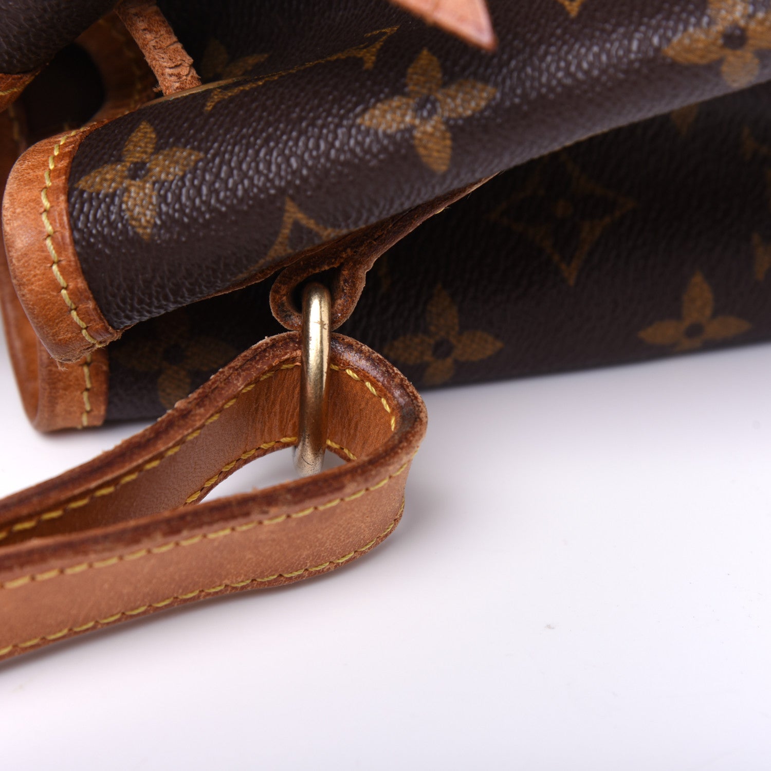 Louis Vuitton Monogram Petit Noe 29 of 35