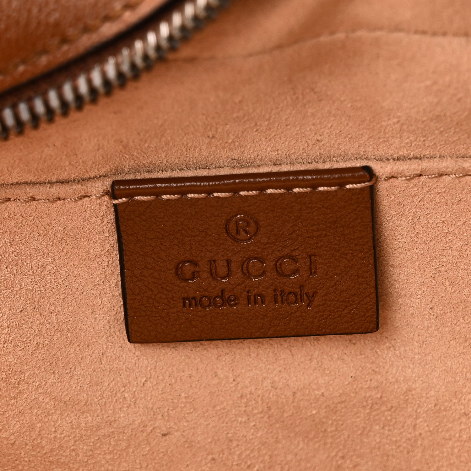 Gucci Glazed Calfskin Matelasse Diagonal Small GG Marmont Chain Shoulder Bag Cuir 6 of 10