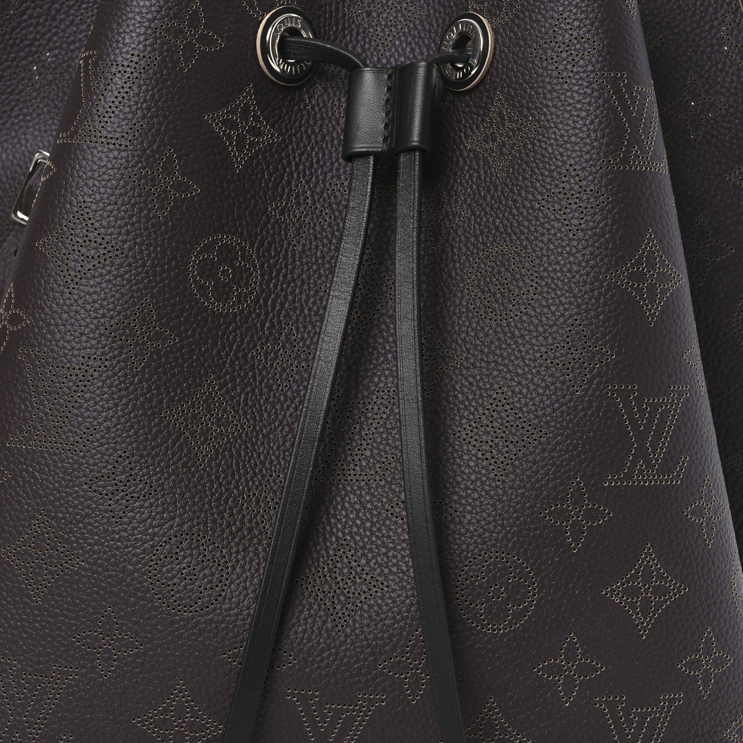 Louis Vuitton Mahina Muria Chocolate 7 of 9