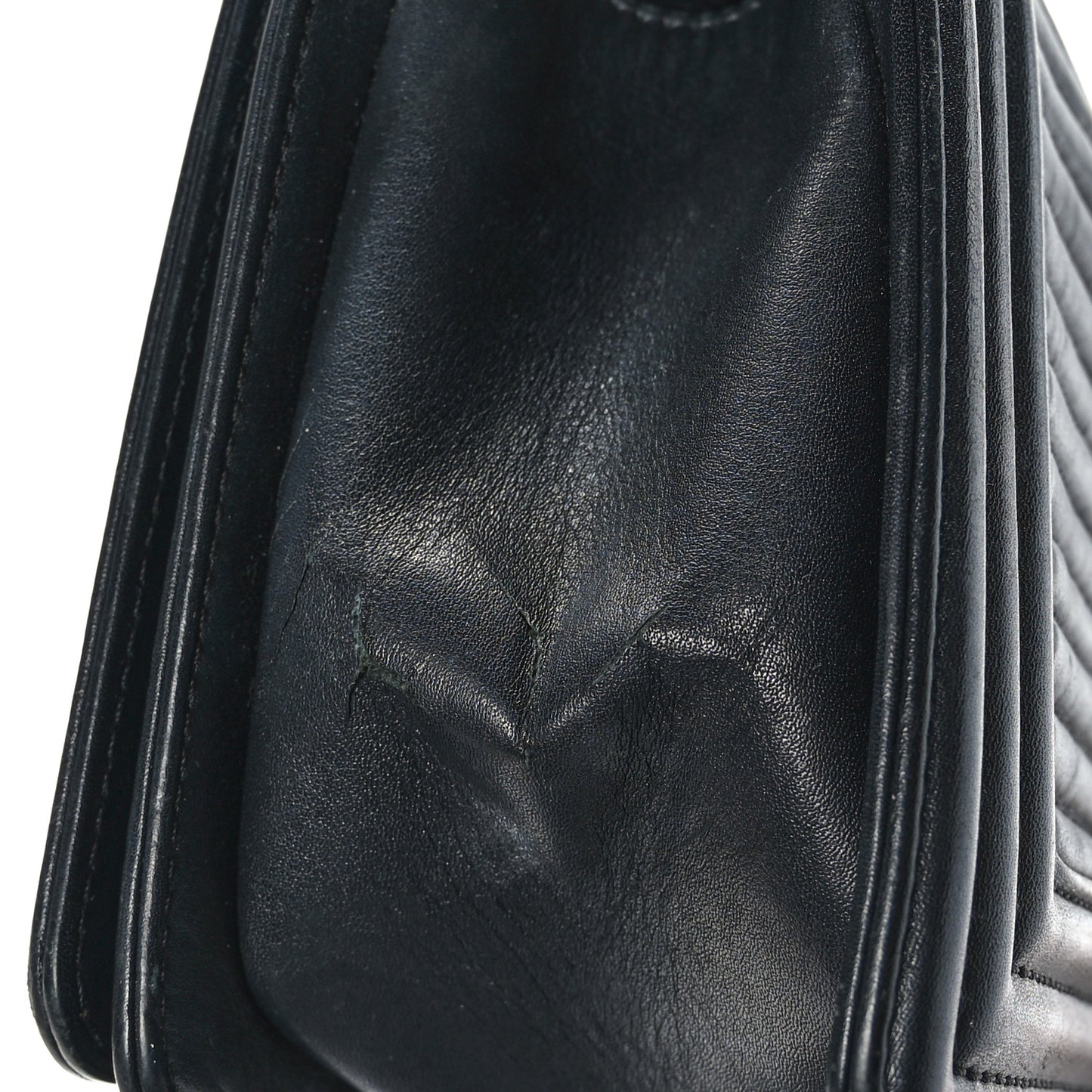 Calfskin Horizontal Quilted Medium Boy Flap Black Black