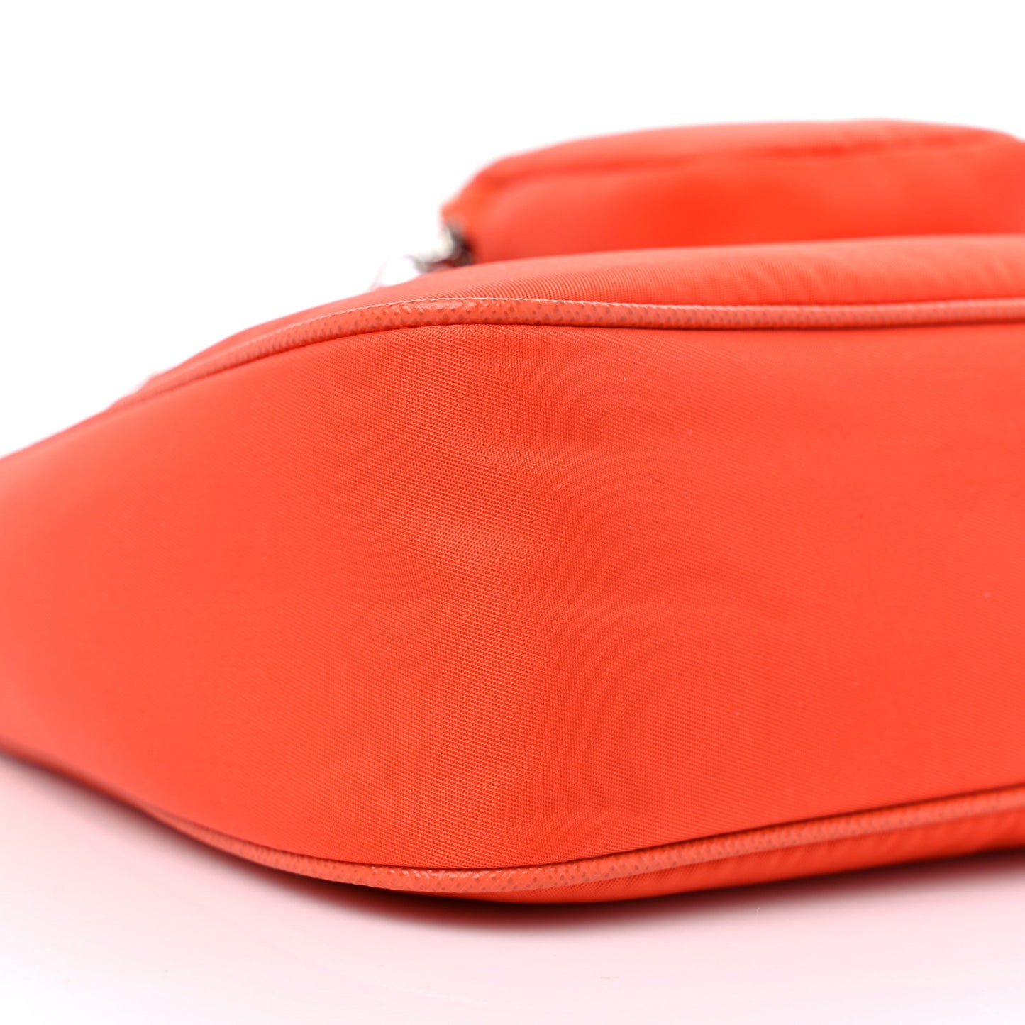 Re-Nylon Saffiano Re-Edition 2005 Shoulder Bag Arancio