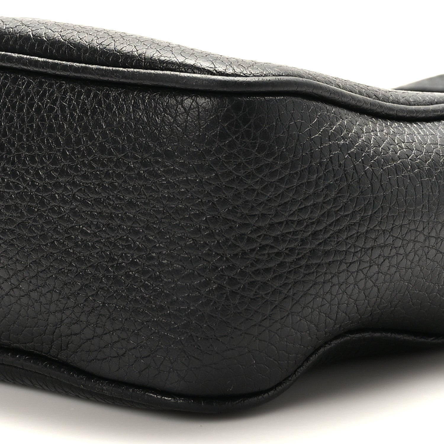 Gucci Pebbled Calfskin Small Soho Disco Bag Black 9 of 9