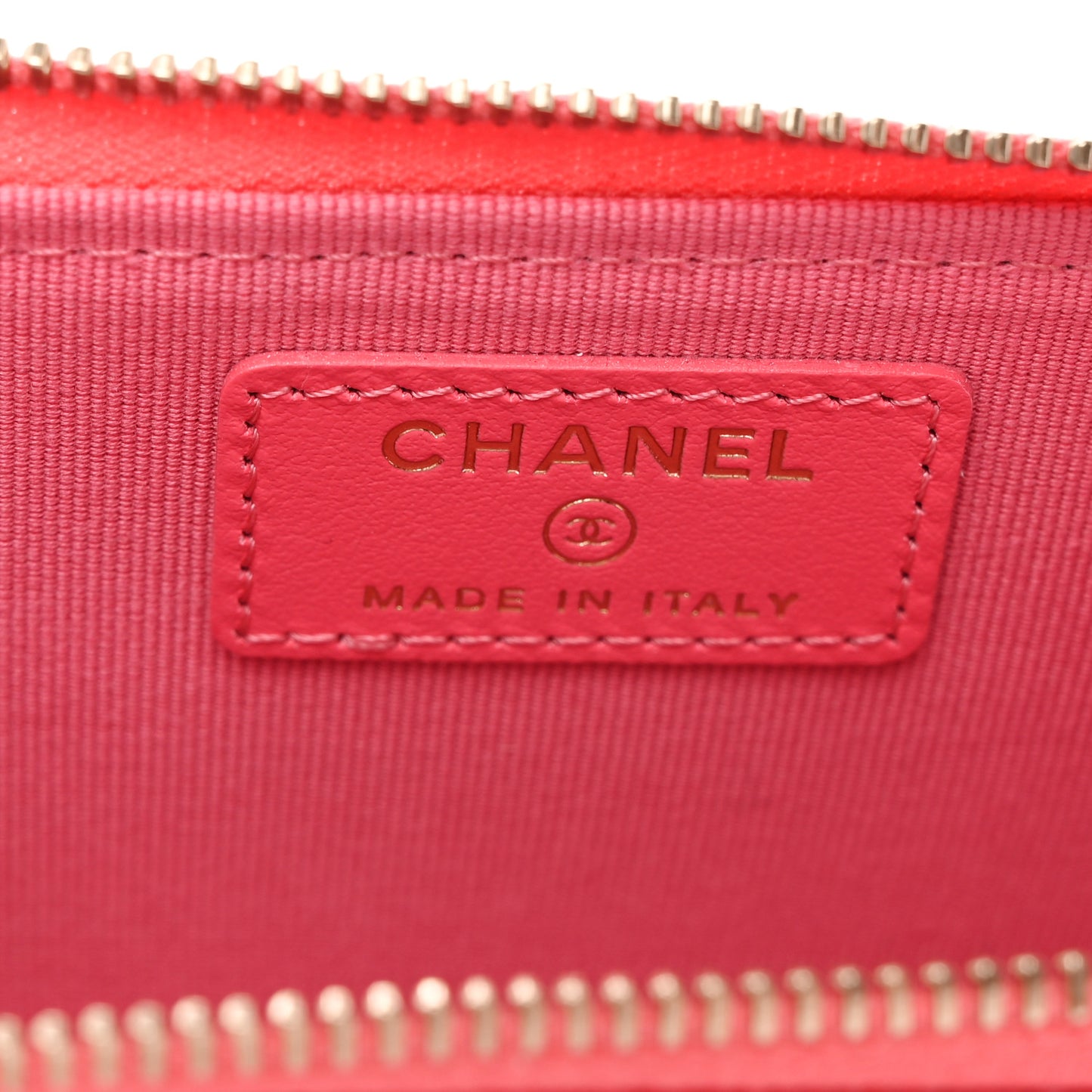 Caviar Quilted CC Zip Around Card Holder Rose