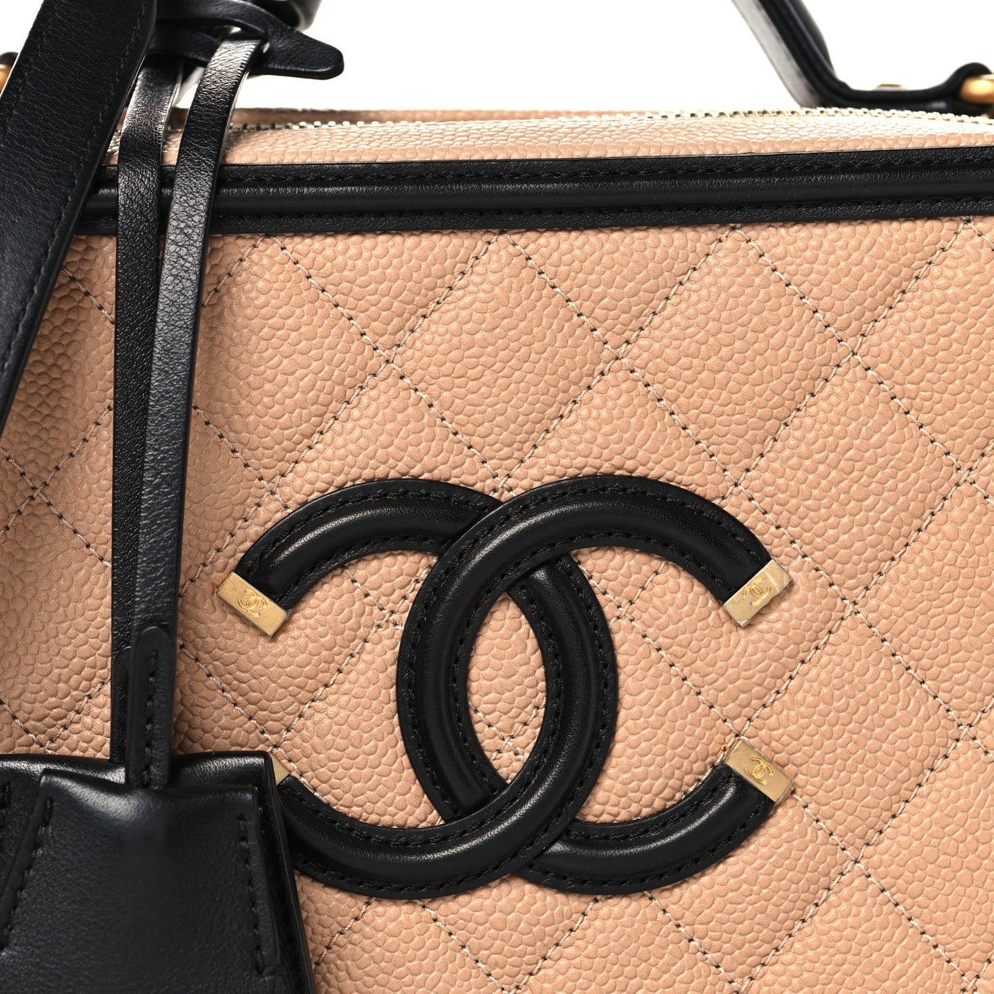 Caviar Quilted Medium CC Filigree Vanity Case Beige Black