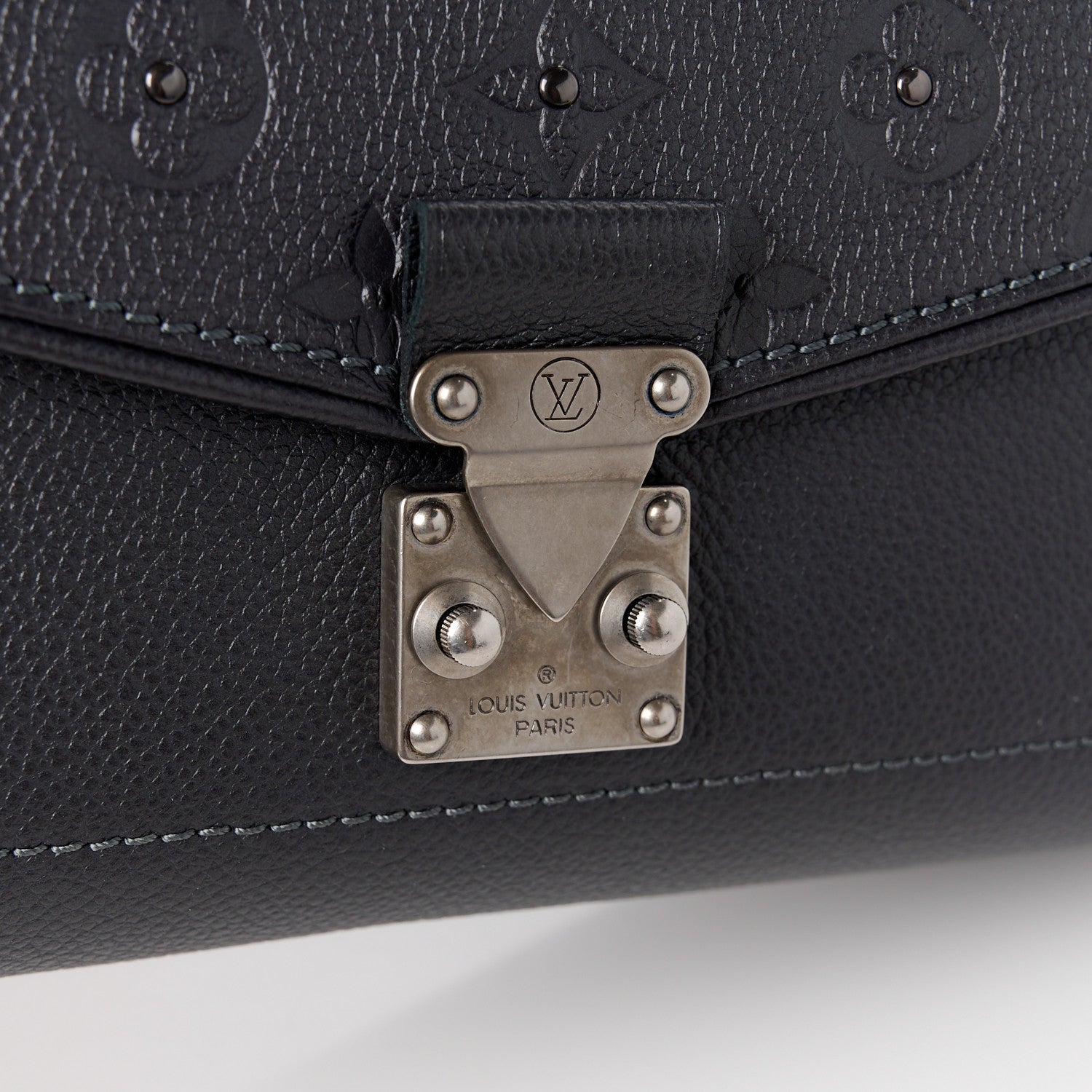 Louis Vuitton Empreinte Studded Saint-Germain PM Platine 8 of 11