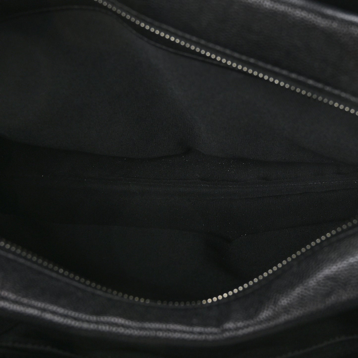 Caviar Quilted Large Urban Companion Top Handle Shopping Tote Black