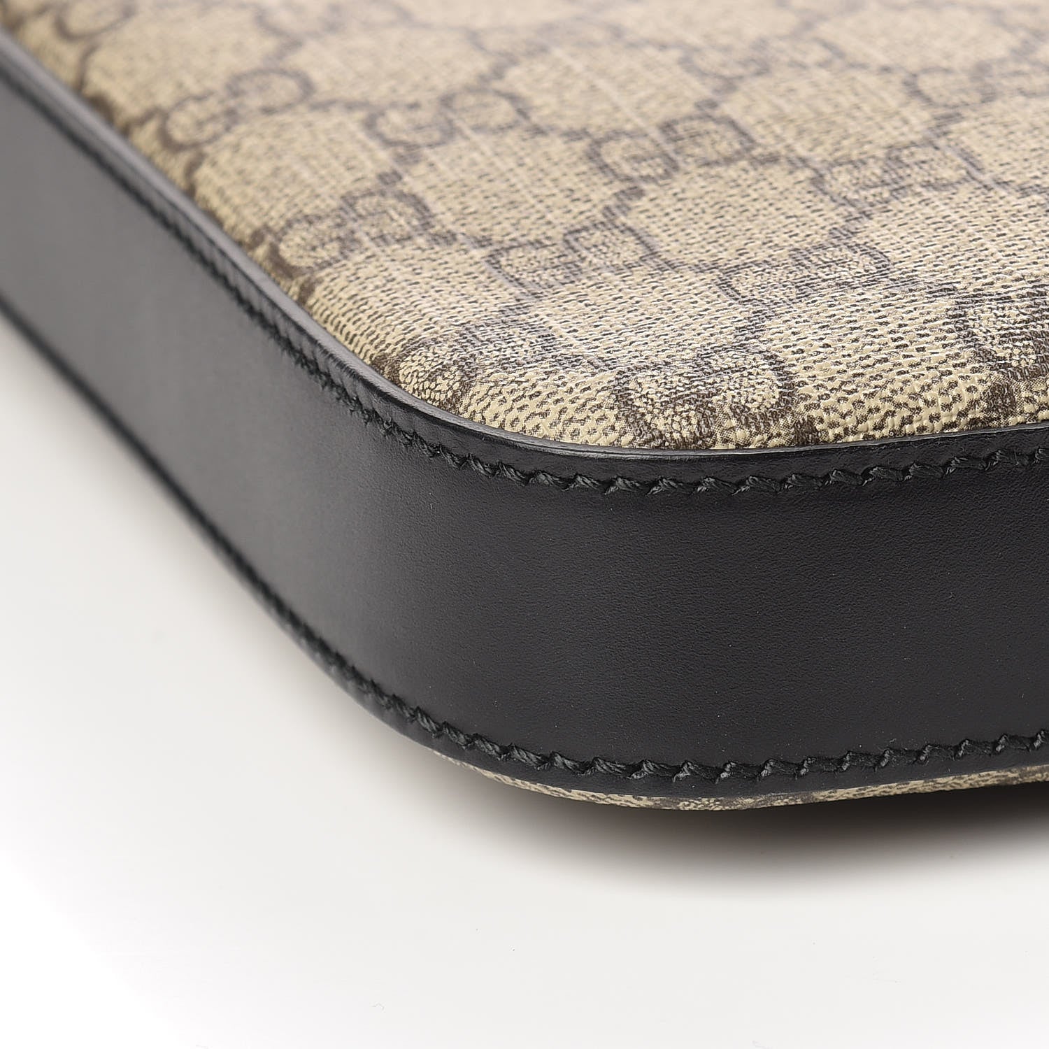 Gucci GG Supreme Monogram Flat Messenger Bag Black 9 of 10