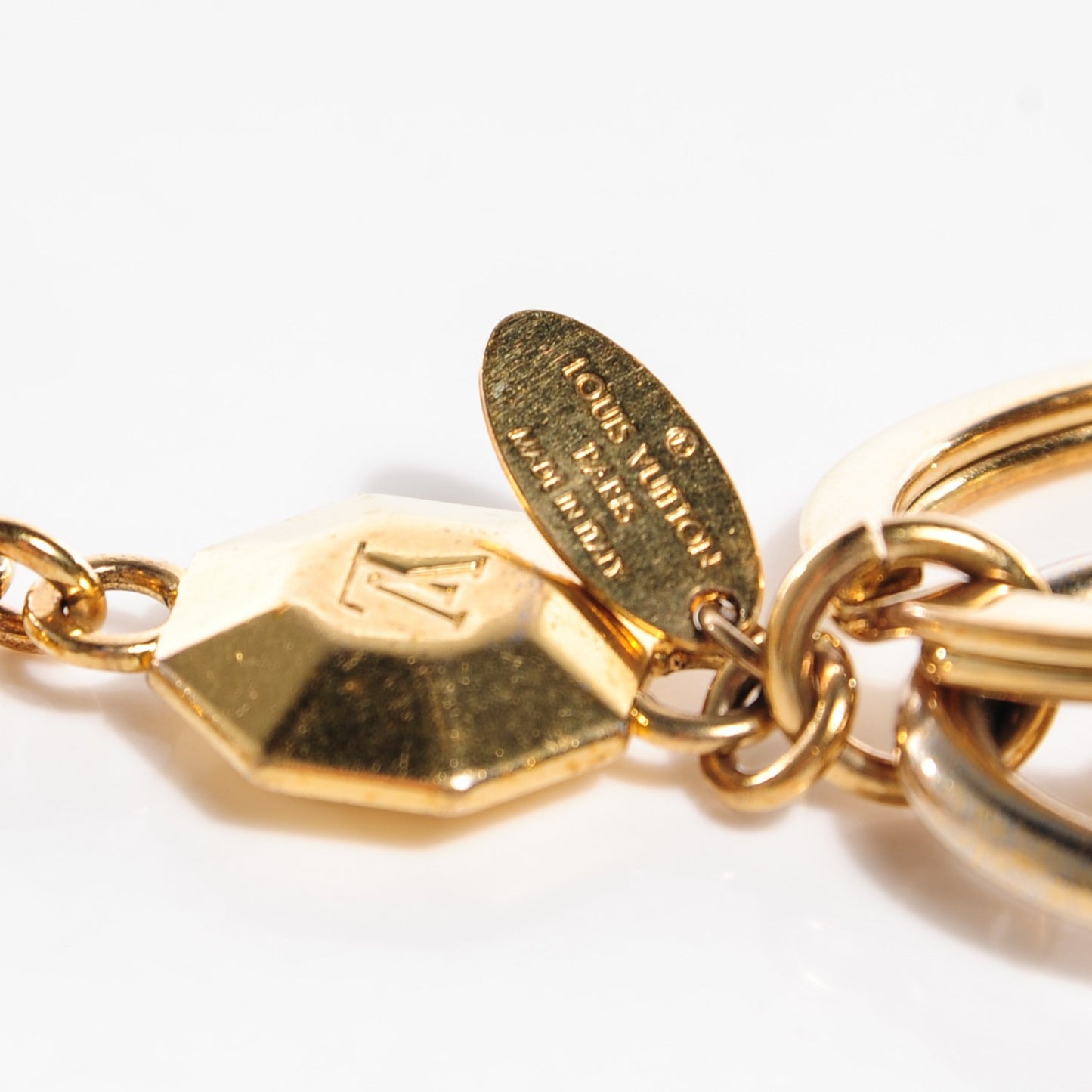 LV Facettes Key Holder Gold