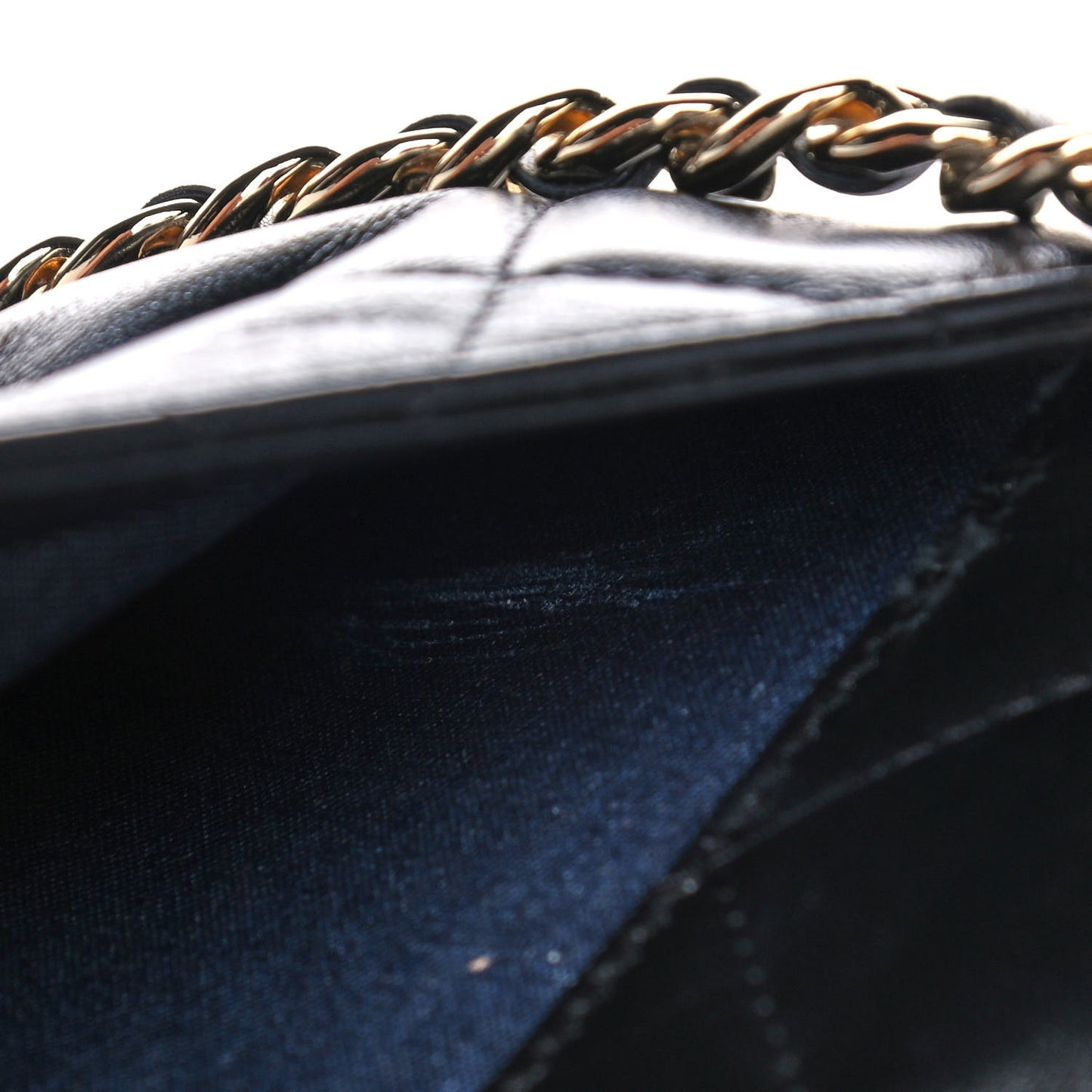 Lambskin Plexi Quilted Wallet On Chain WOC Black