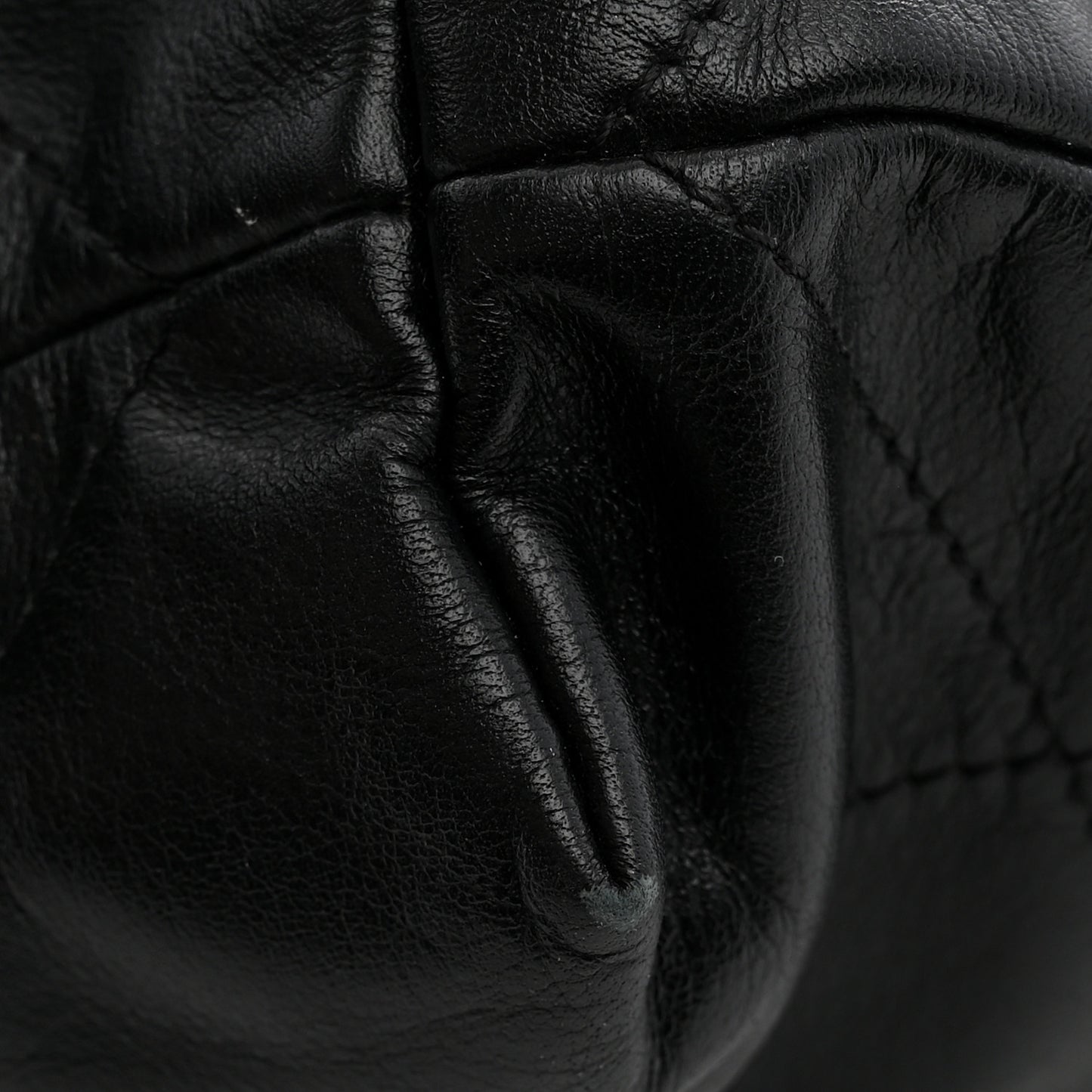 Shiny Calfskin Quilted Small Chanel 22 Black