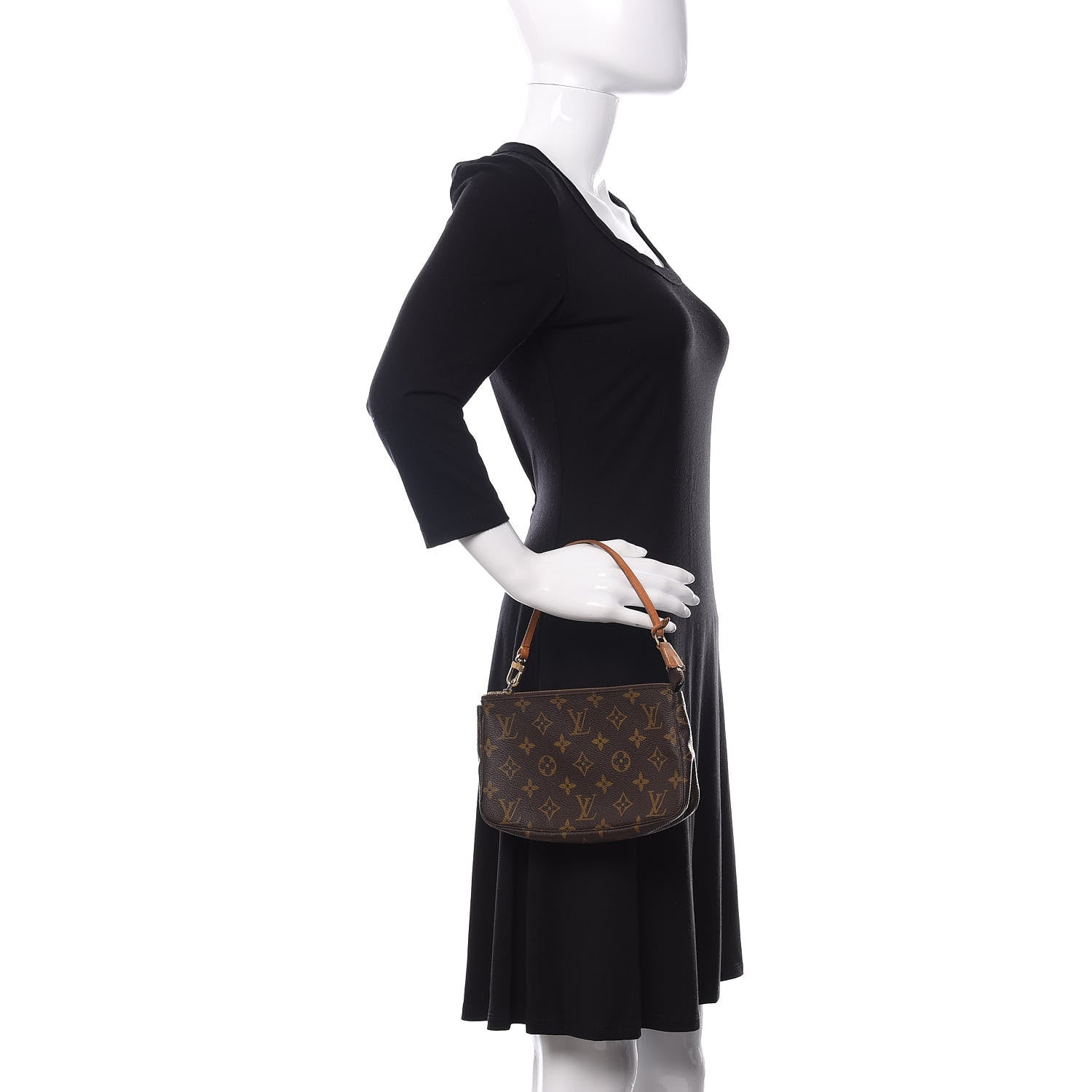 Louis Vuitton Monogram Pochette Accessories 2 of 12