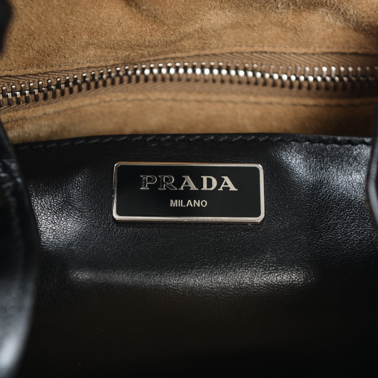Soft Calf Bucket Bag Black Cammello