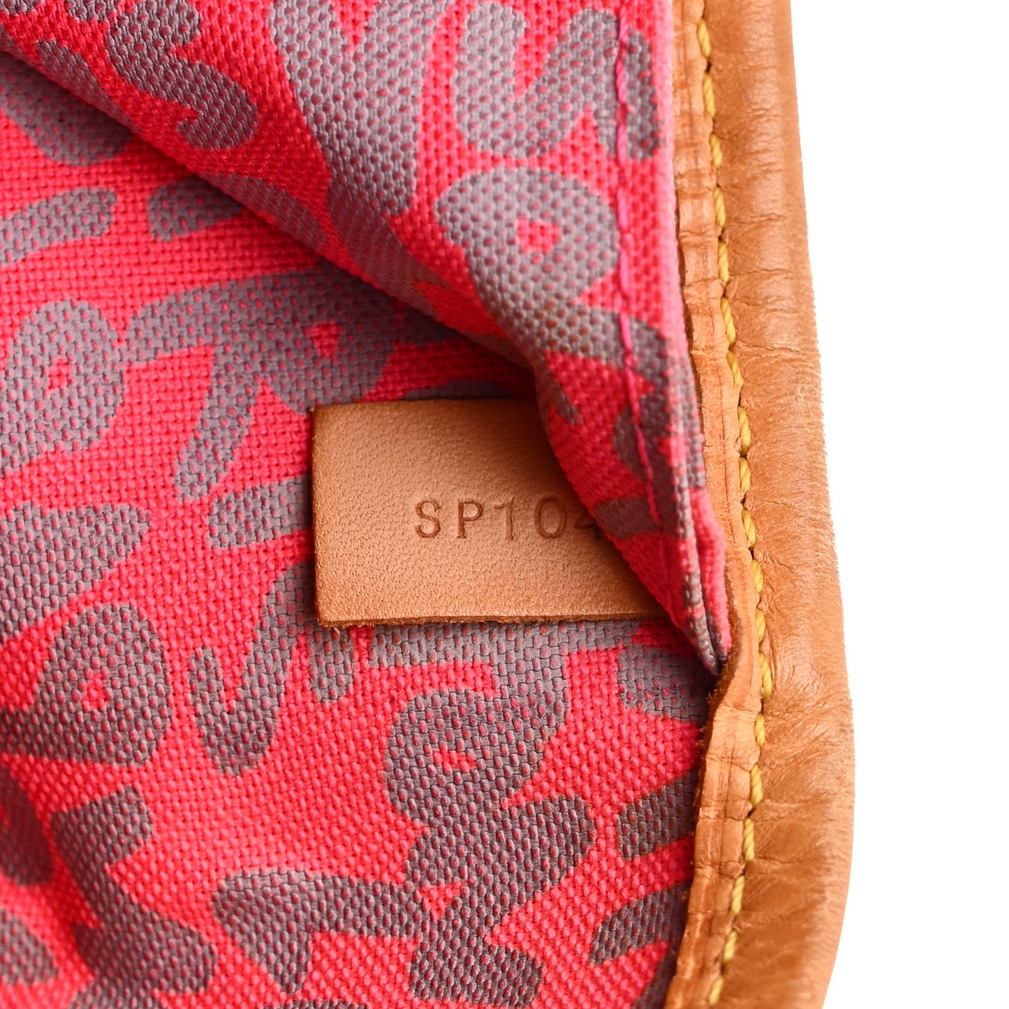 Monogram Graffiti Neverfull GM Fuchsia