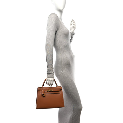 Hermes Madame Calfskin Kelly Sellier 28 Gold 2 of 11