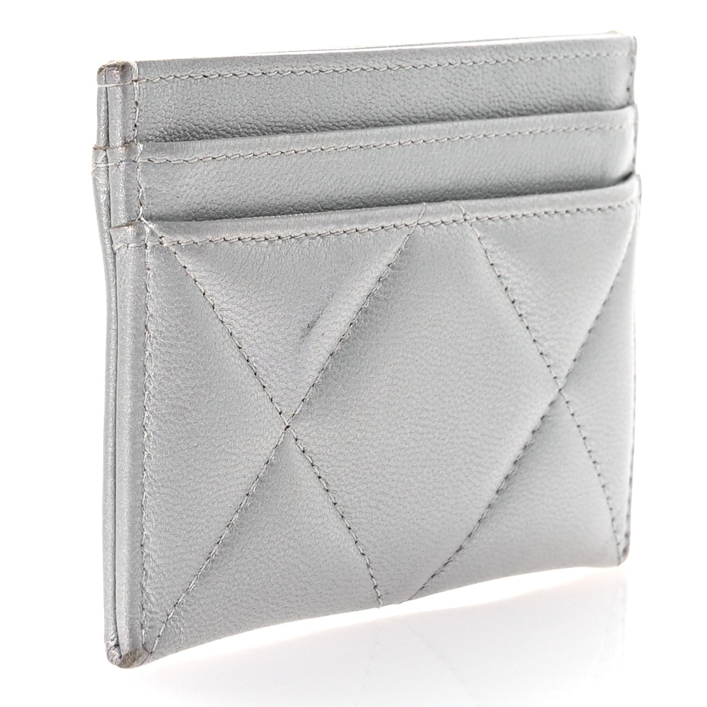 Metallic Goatskin Quilted 19 Card Holder Silver