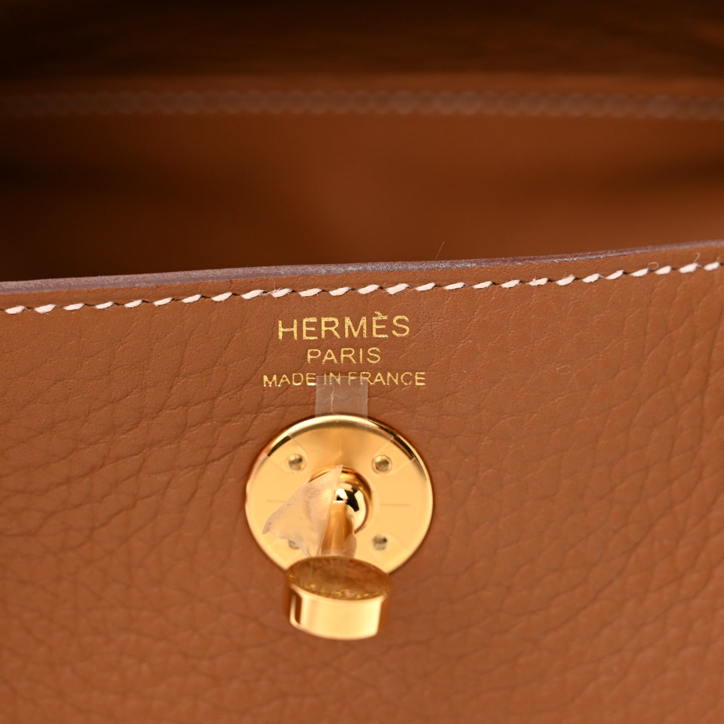 Taurillon Clemence Mini Lindy 20 Gold