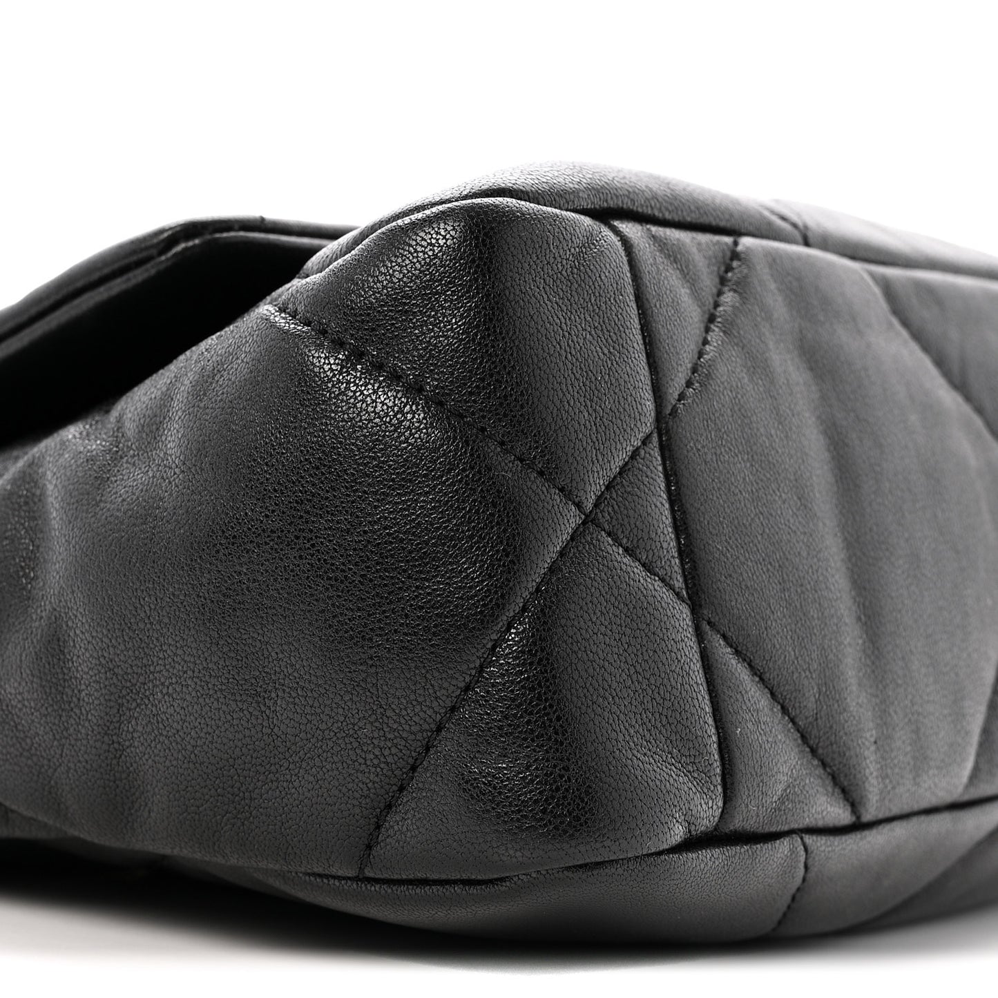 Goatskin Quilted Medium Chanel 19 Flap Black