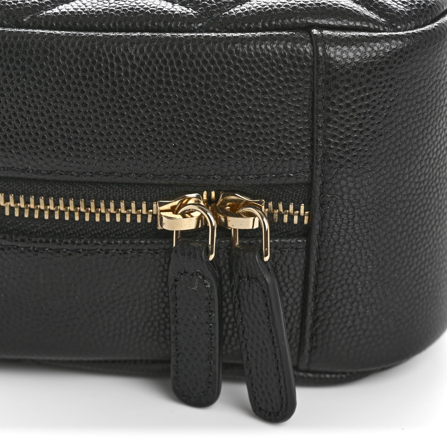 Caviar Quilted Curvy Pouch Cosmetic Case Black