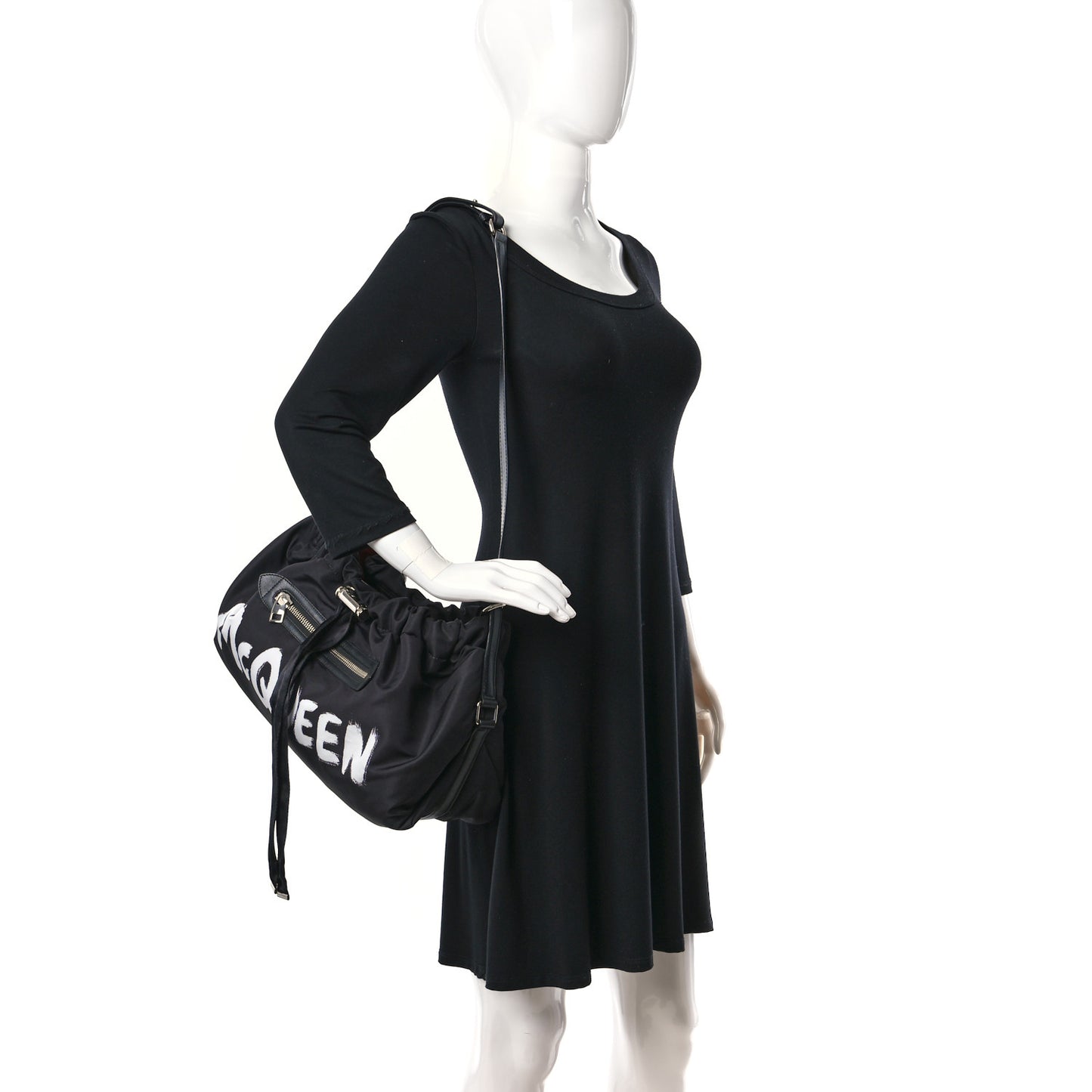 Nylon Medium Bundle Black White
