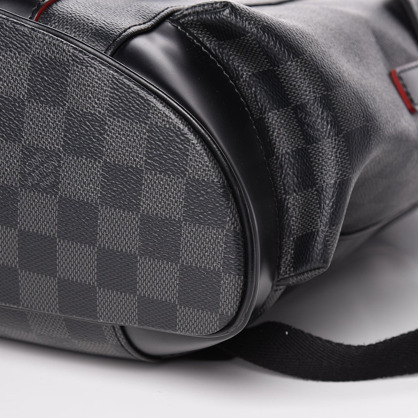 Damier Graphite Christopher PM Red