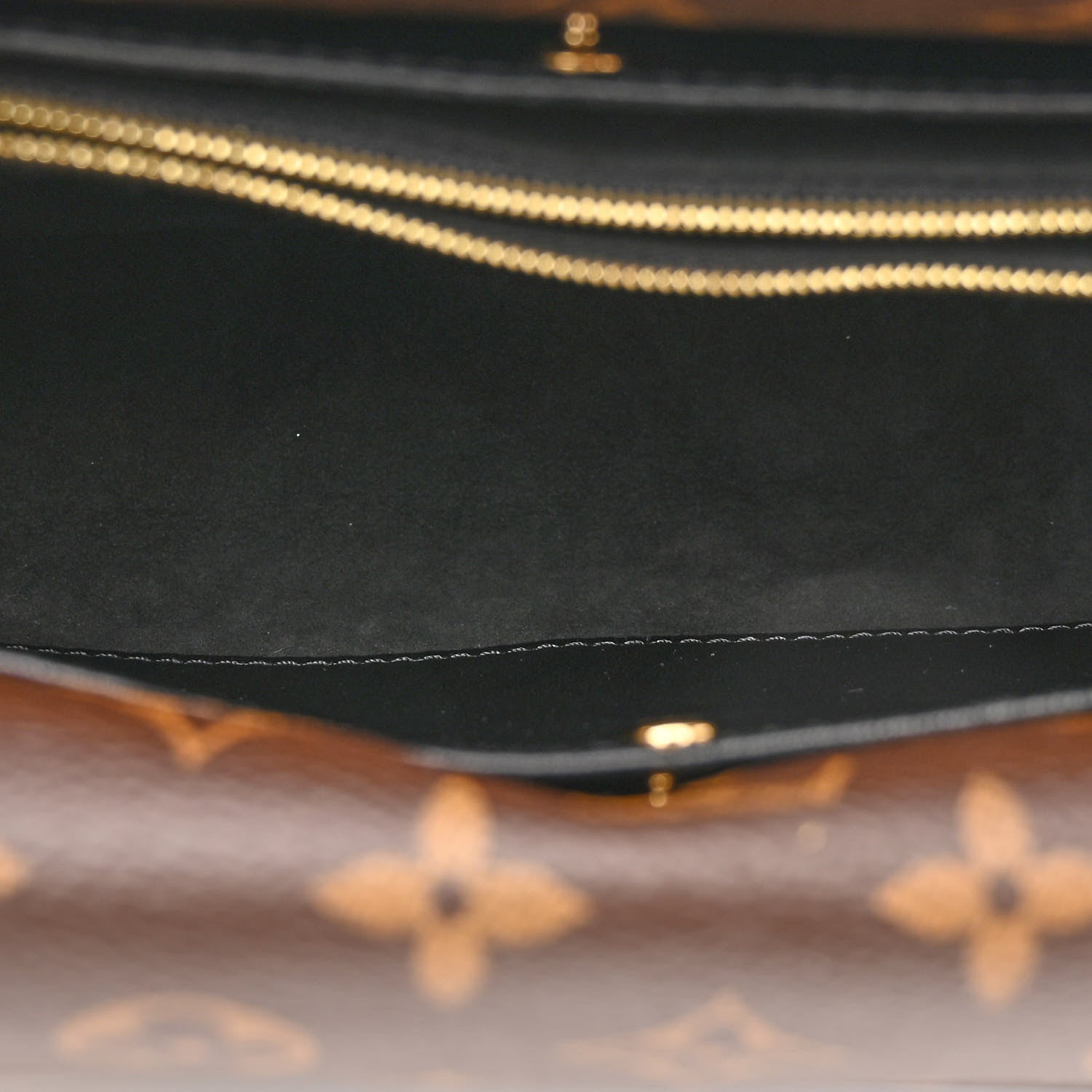 Louis Vuitton Monogram Double V Black 4 of 9
