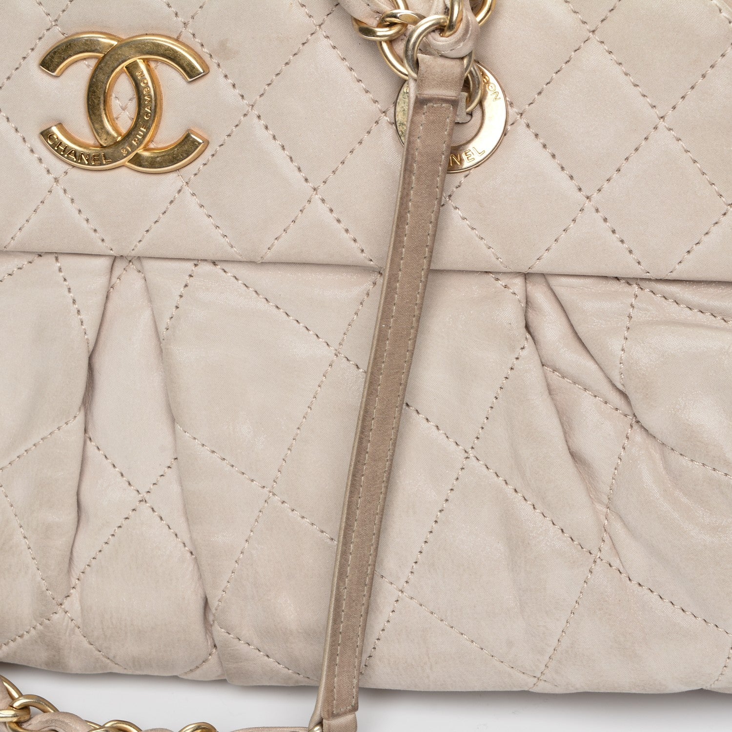 Chanel Iridescent Calfskin Chic Quilt Bowling Bag White 14 of 15