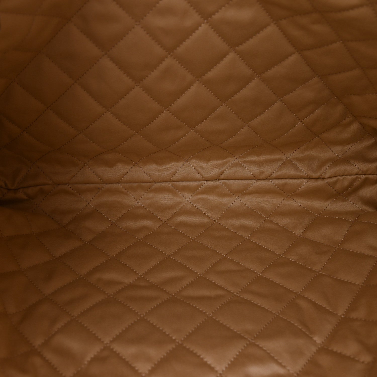 Chanel Shiny Calfskin Quilted Chanel 22 White 6 of 11