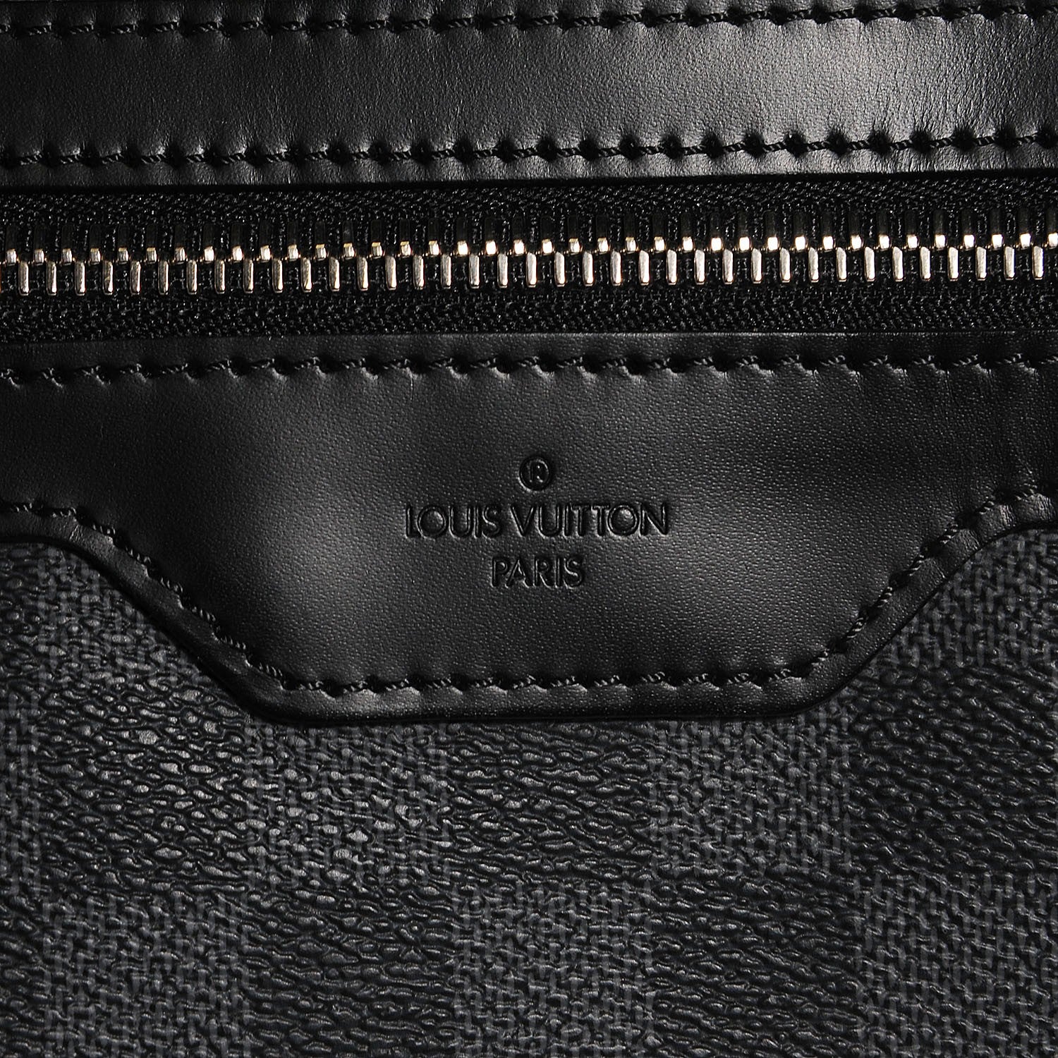 Louis Vuitton Damier Graphite Thomas 6 of 8
