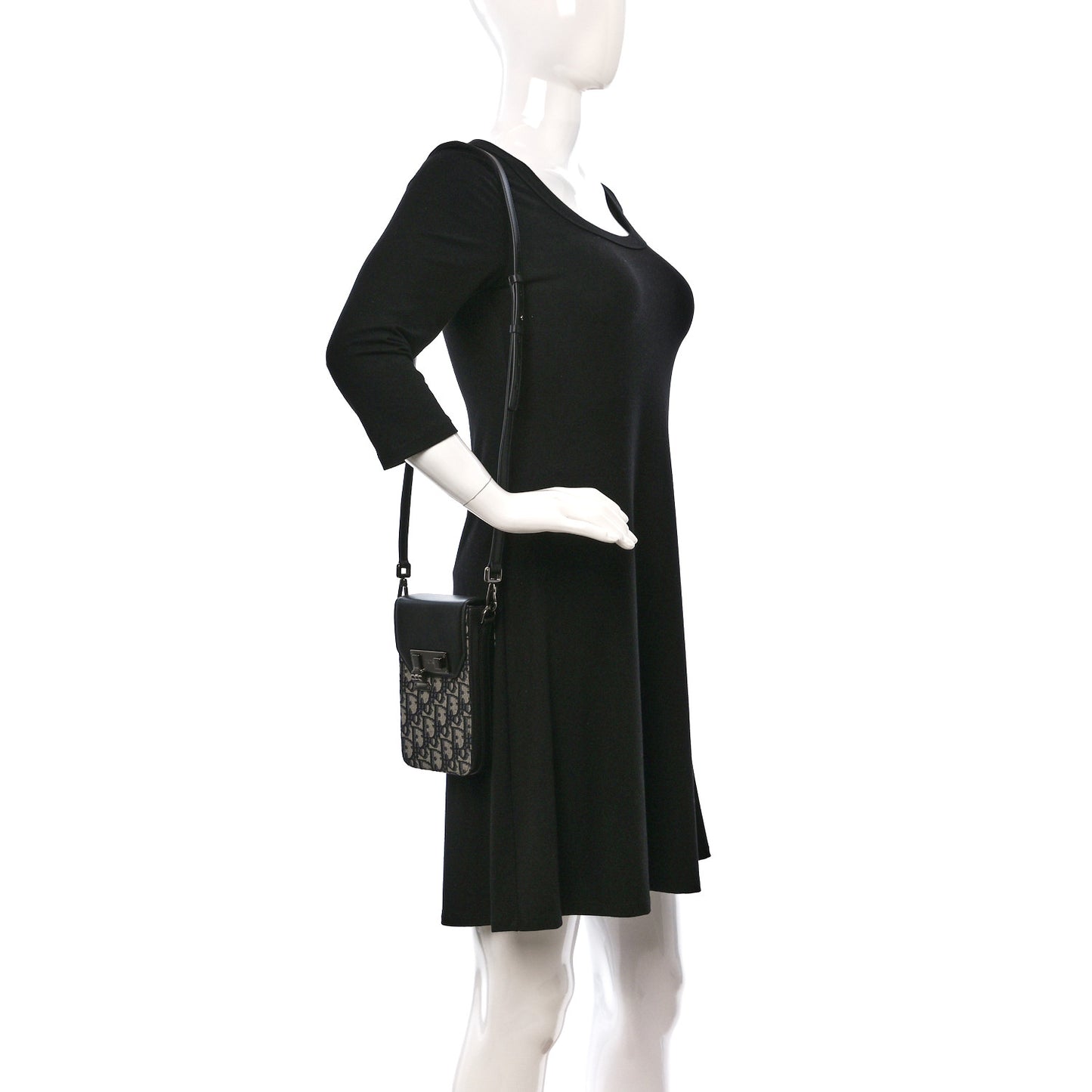 Oblique Calfskin Vertical Pouch Black
