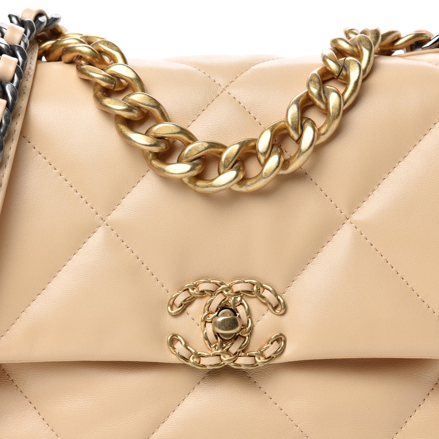Lambskin Quilted Large 19 Flap Beige