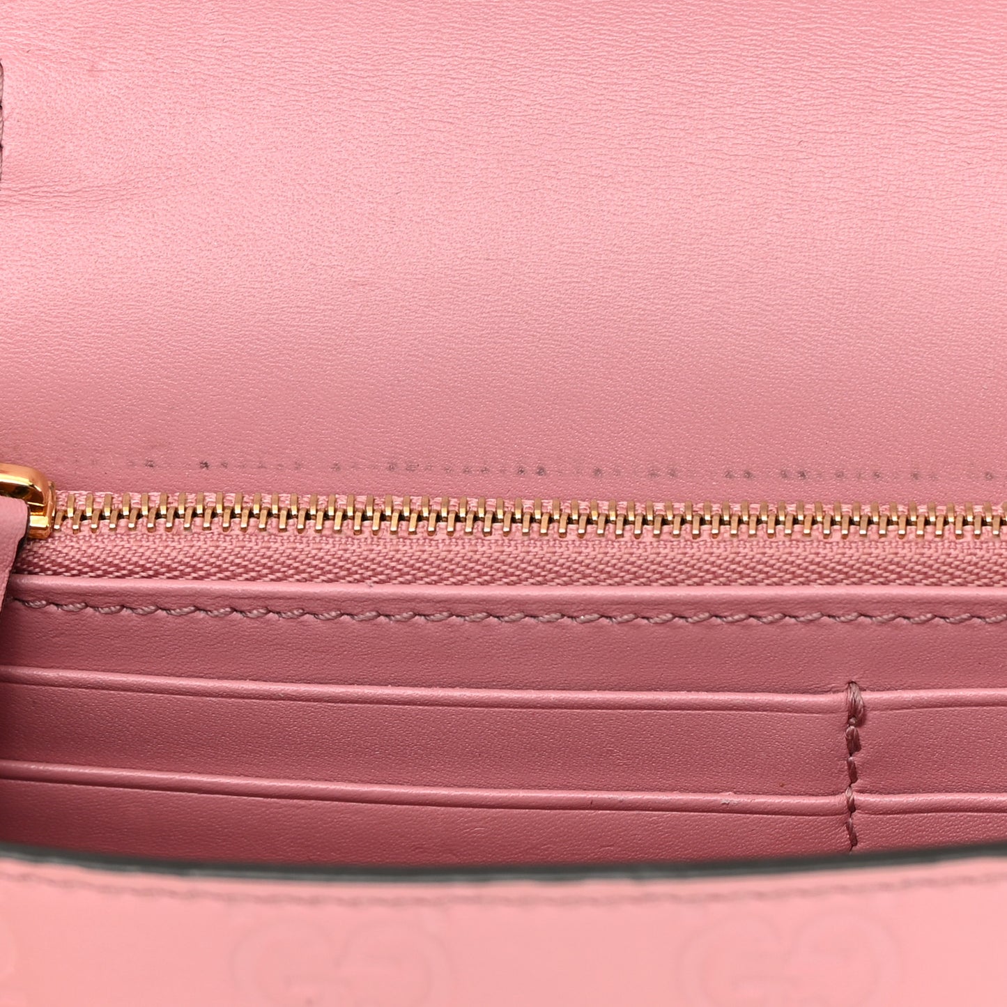 Guccissima Icon Chain Wallet Carmine Rose