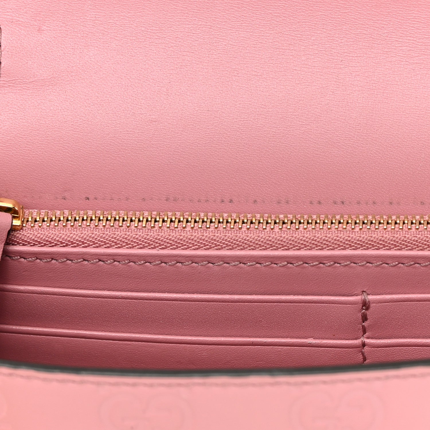 Gucci Guccissima Icon Chain Wallet Carmine Rose 12 of 17