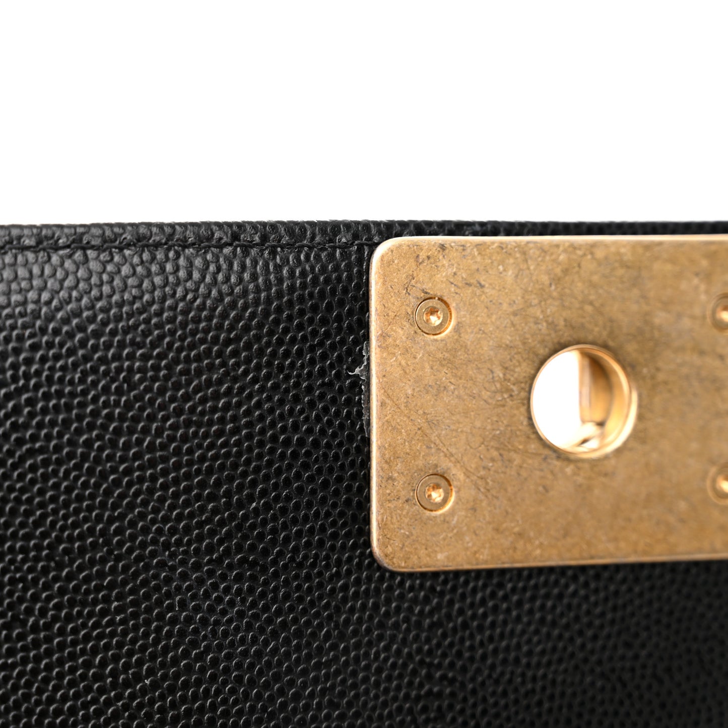 Caviar Quilted Medium Boy Flap Black