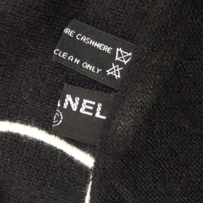 Chanel Cashmere Scarf Black White CC 7 of 7