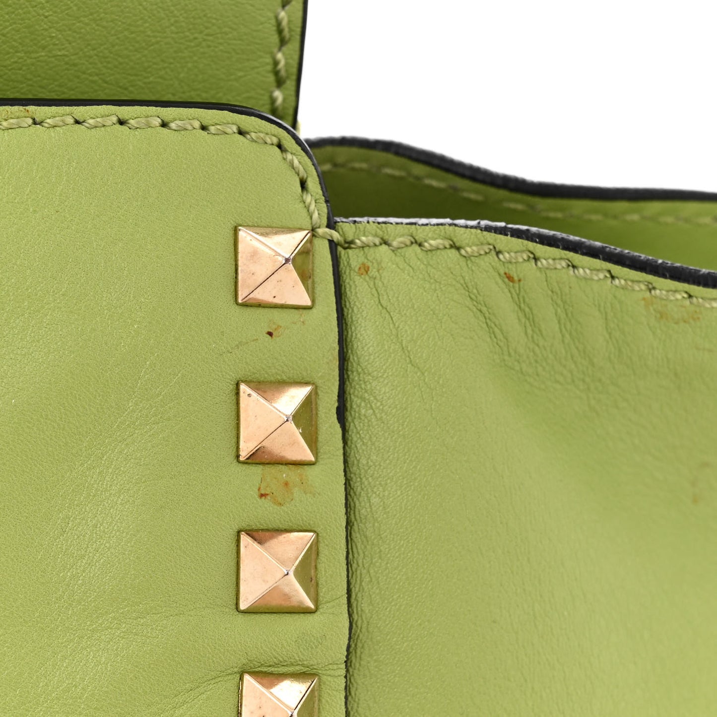 VALENTINO GARAVANI Vitello Medium Rockstud Tote Apple