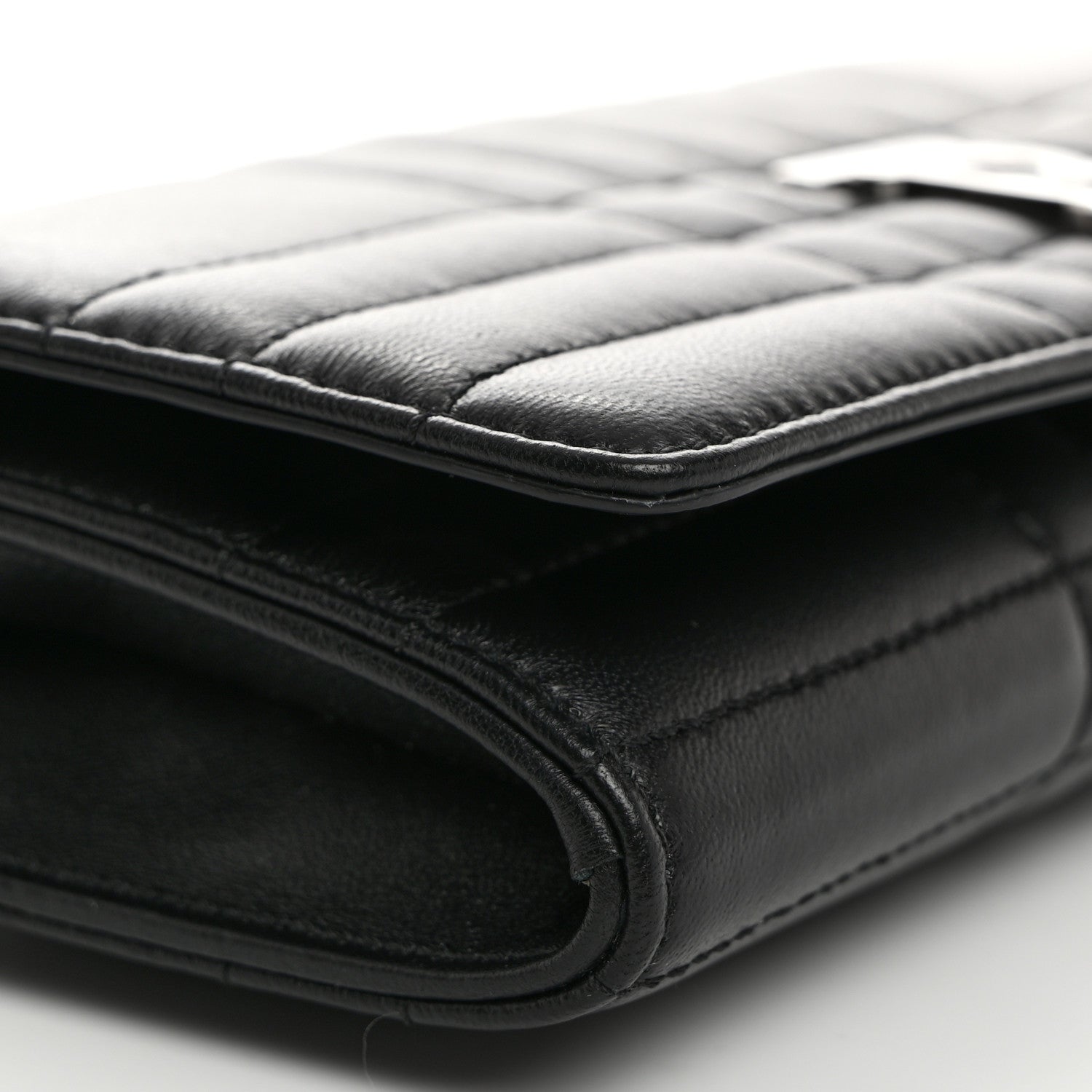 Burberry Lambskin Quilted Lola Chain Wallet Black 9 of 10